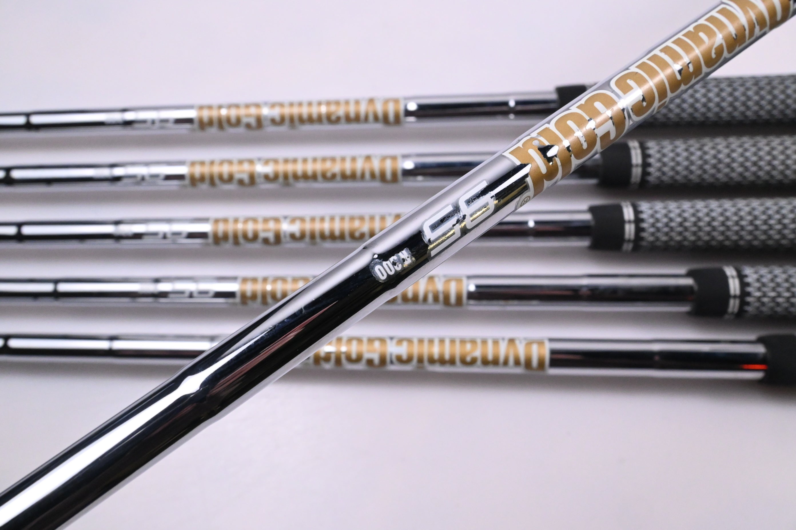 Taylormade P790 2023 Irons / 5-PW / Regular Flex Dynamic Gold 95 R300 Shafts