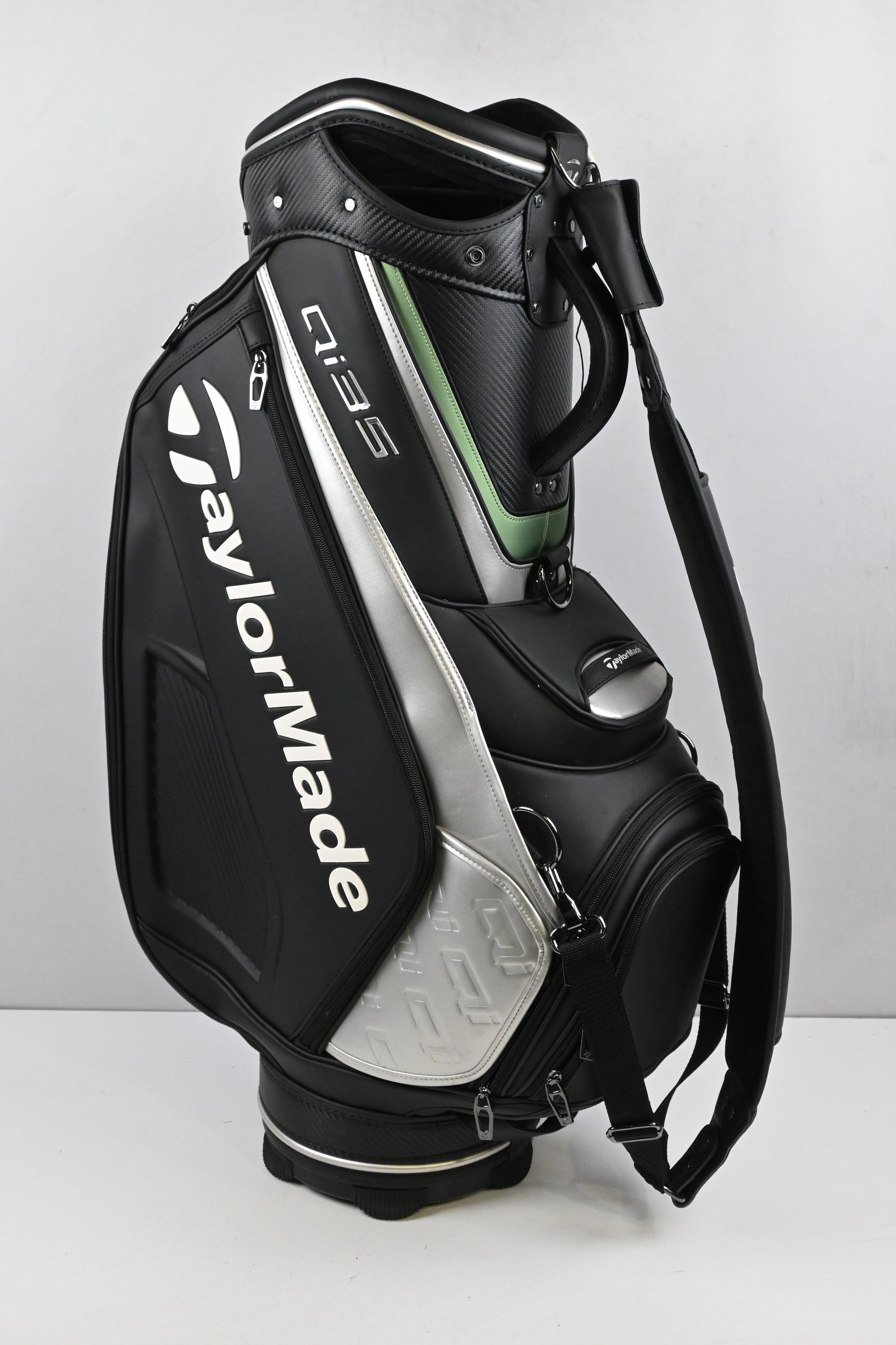 Taylormade QI35 Tour Bag / 6-Way Divider / Black, Silver