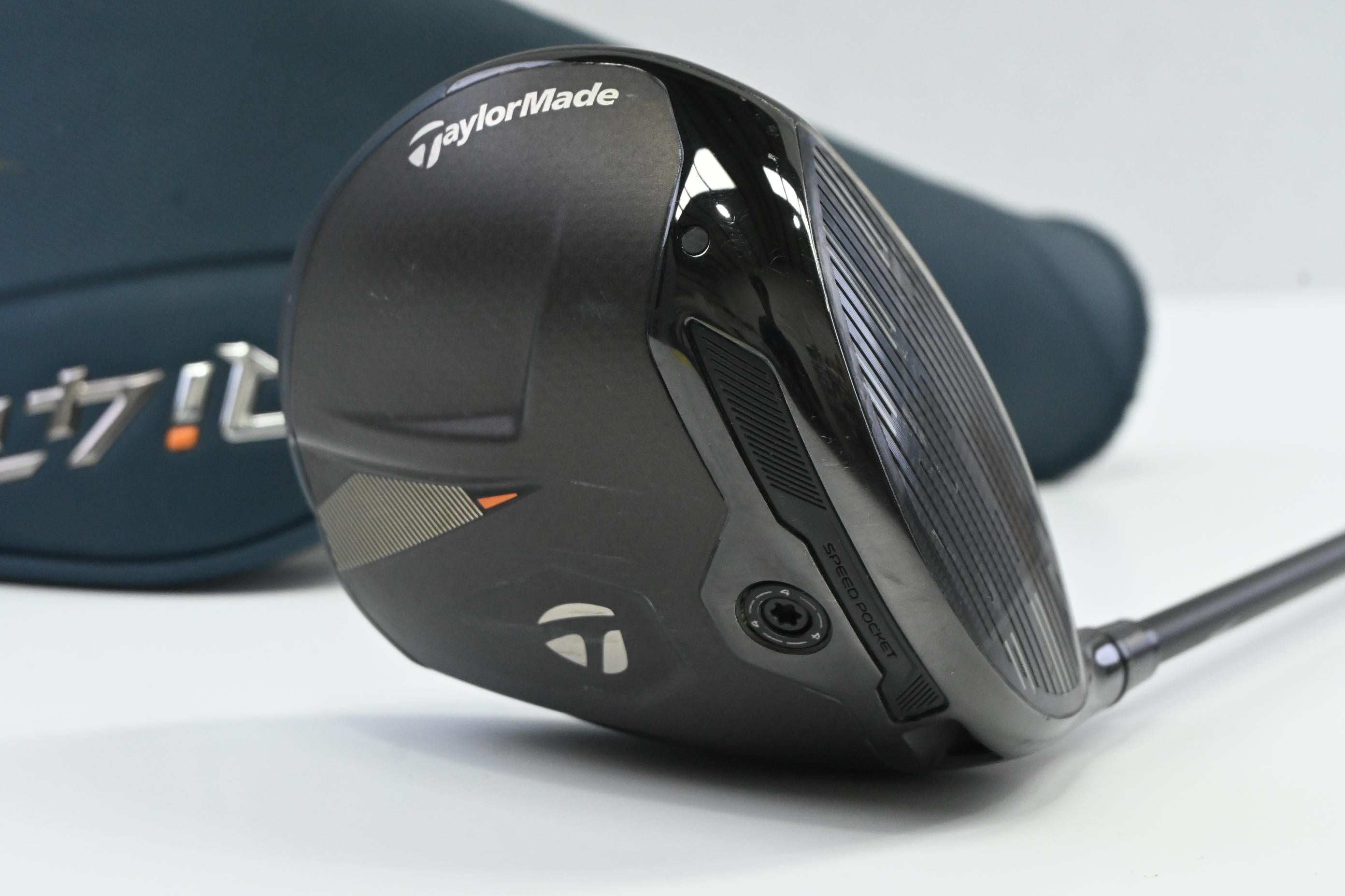 Taylormade Qi4D LS Driver / 8 Degree / X-Flex Taylormade Reax Blue 60 Shaft