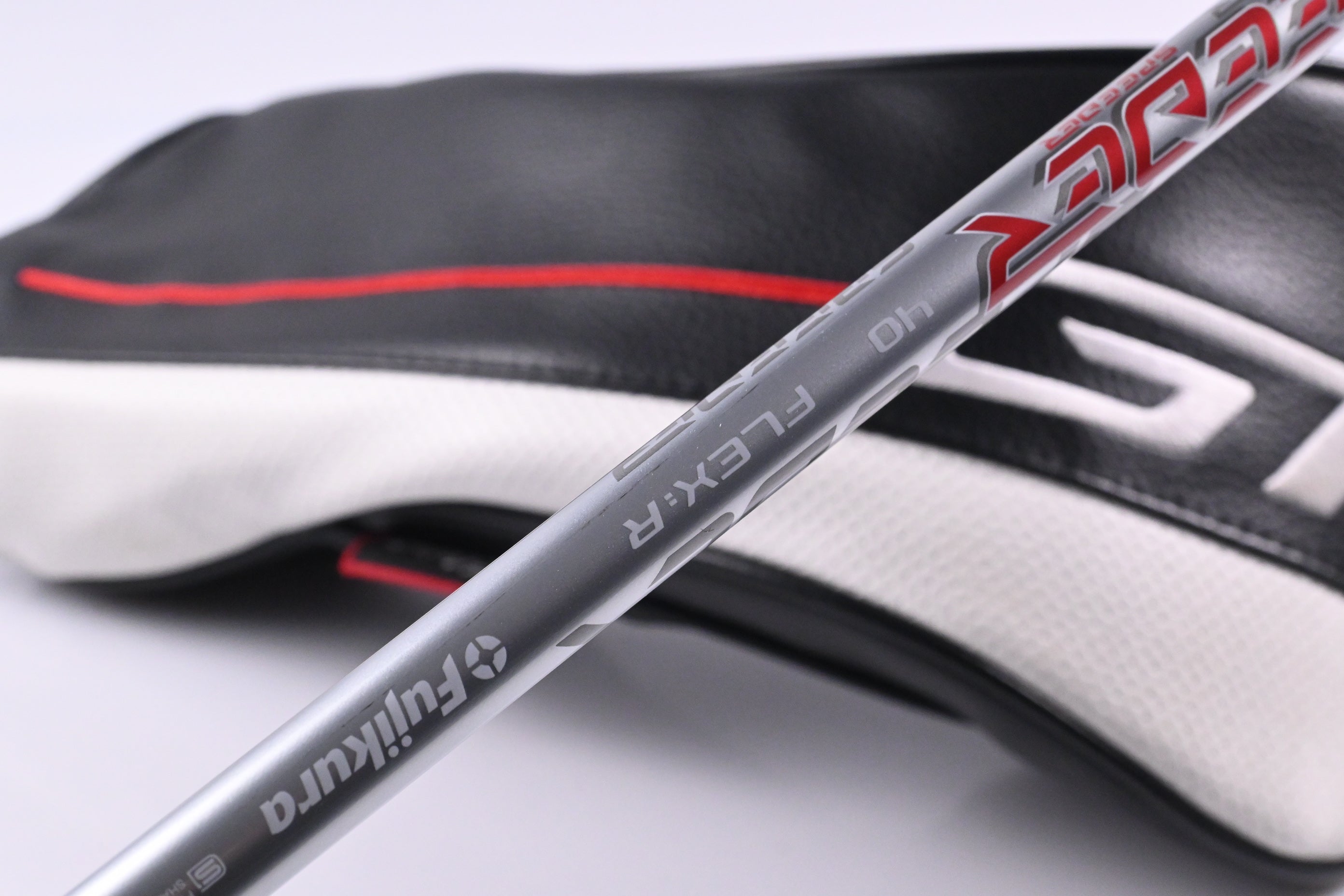Titleist GT1 Driver / 10 Degree / Regular Flex Fujikura Air Speeder 40 Shaft