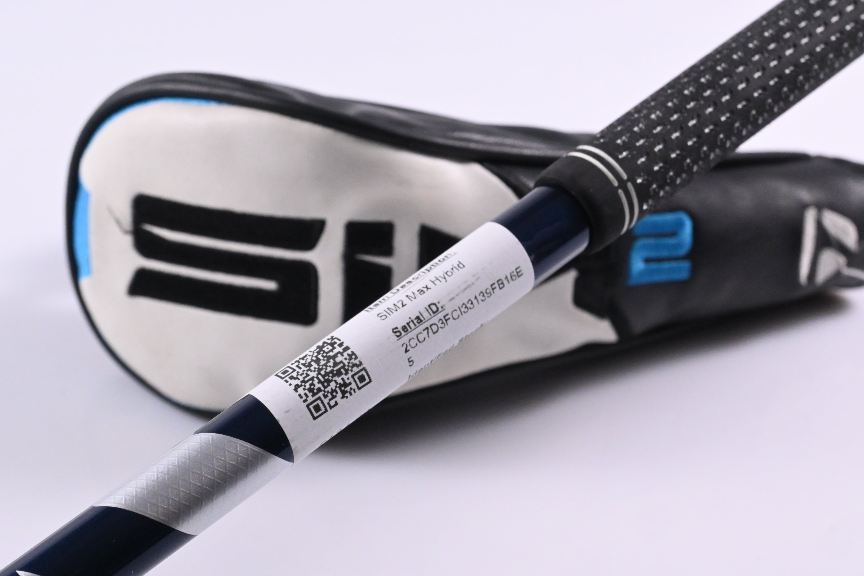 Taylormade SIM2 Max #3 Hybrid / 19 Degree / Stiff Flex Fujikura Ventus Blue 7