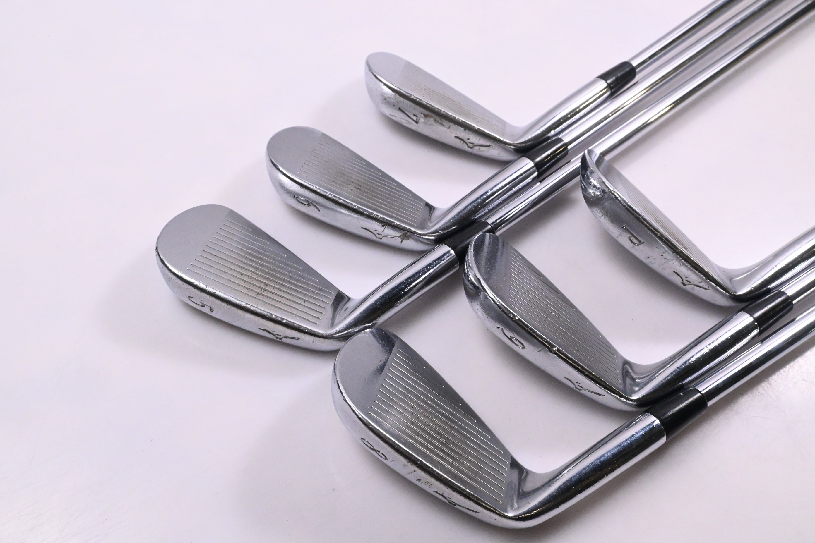 Mizuno MP-52 Irons / 5-PW / Regular Flex Dynamic Gold R300 Shafts
