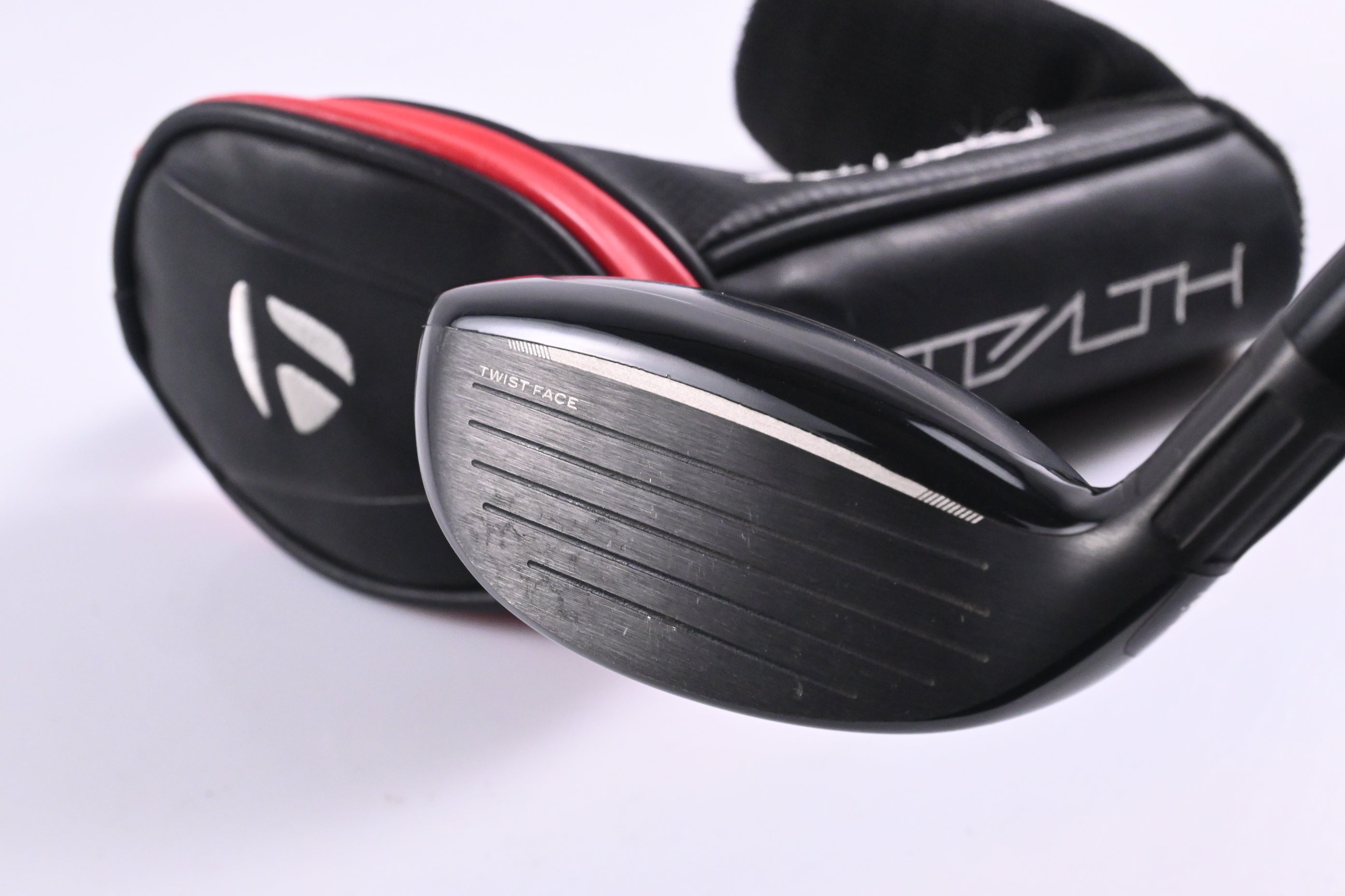Taylormade Stealth #4 Hybrid / 22 Degree / Senior Flex Fujikura Ventus Red 5