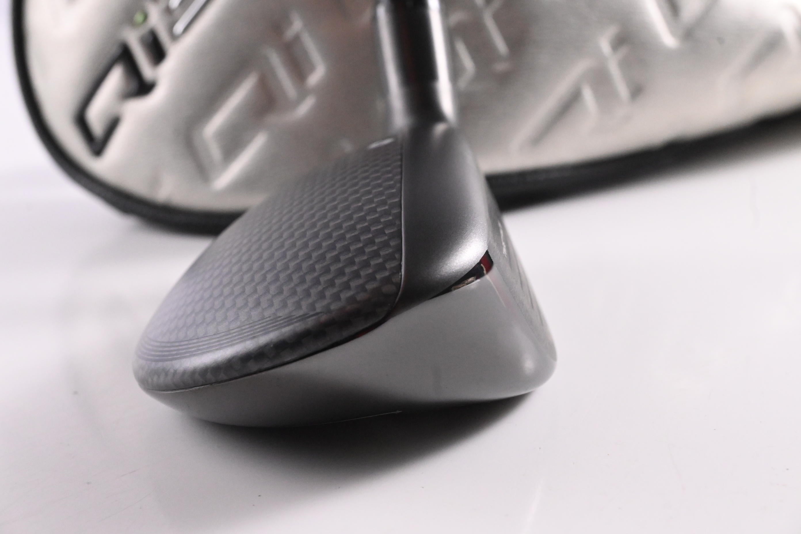 Taylormade Qi35 #2 Hybrid / 17 Degree / Stiff Flex Kai'Li White 90 Shaft