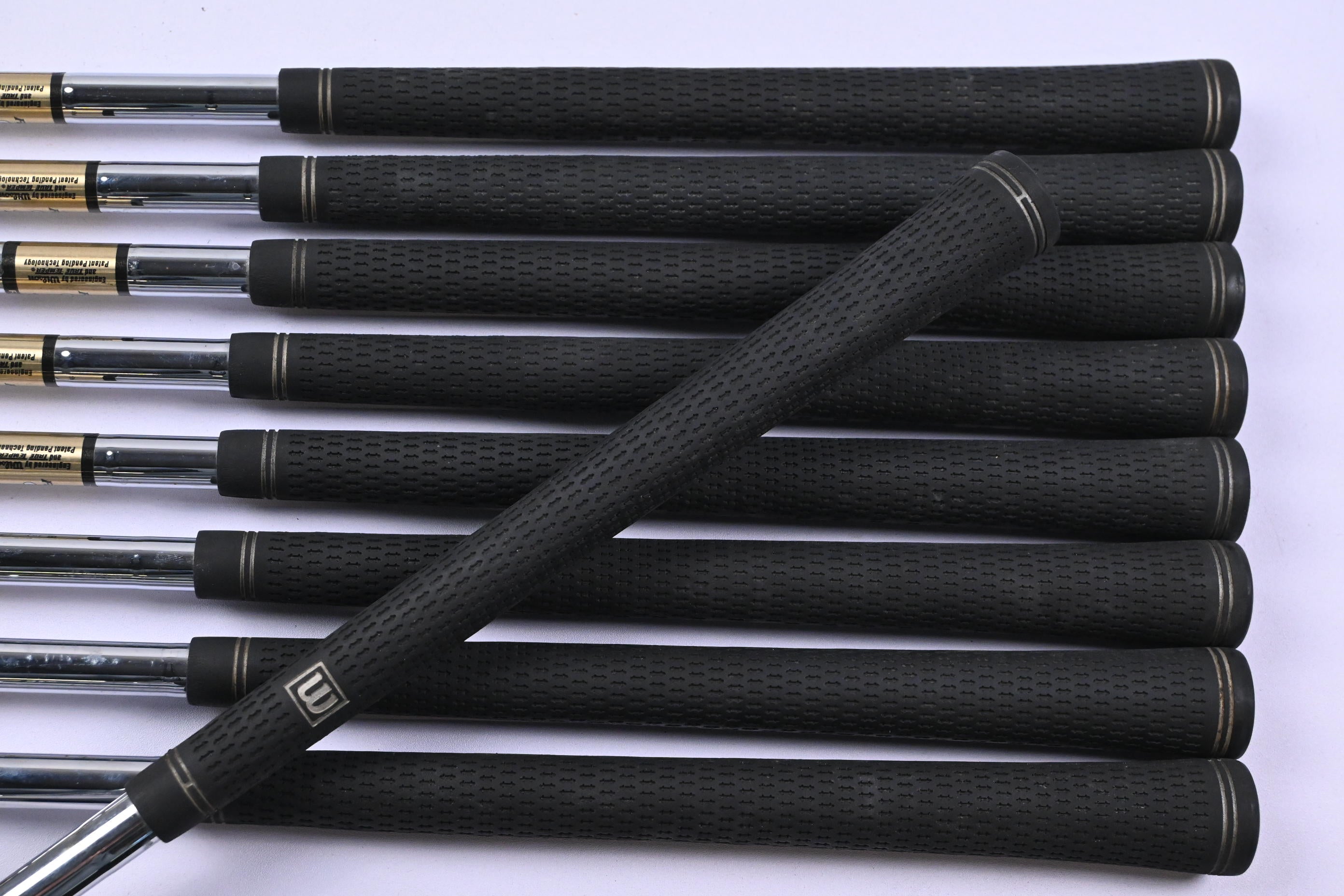 Wilson Fat Shaft Irons / 3-PW+SW / Regular Flex Wilson Fat Shaft Platinum Shafts