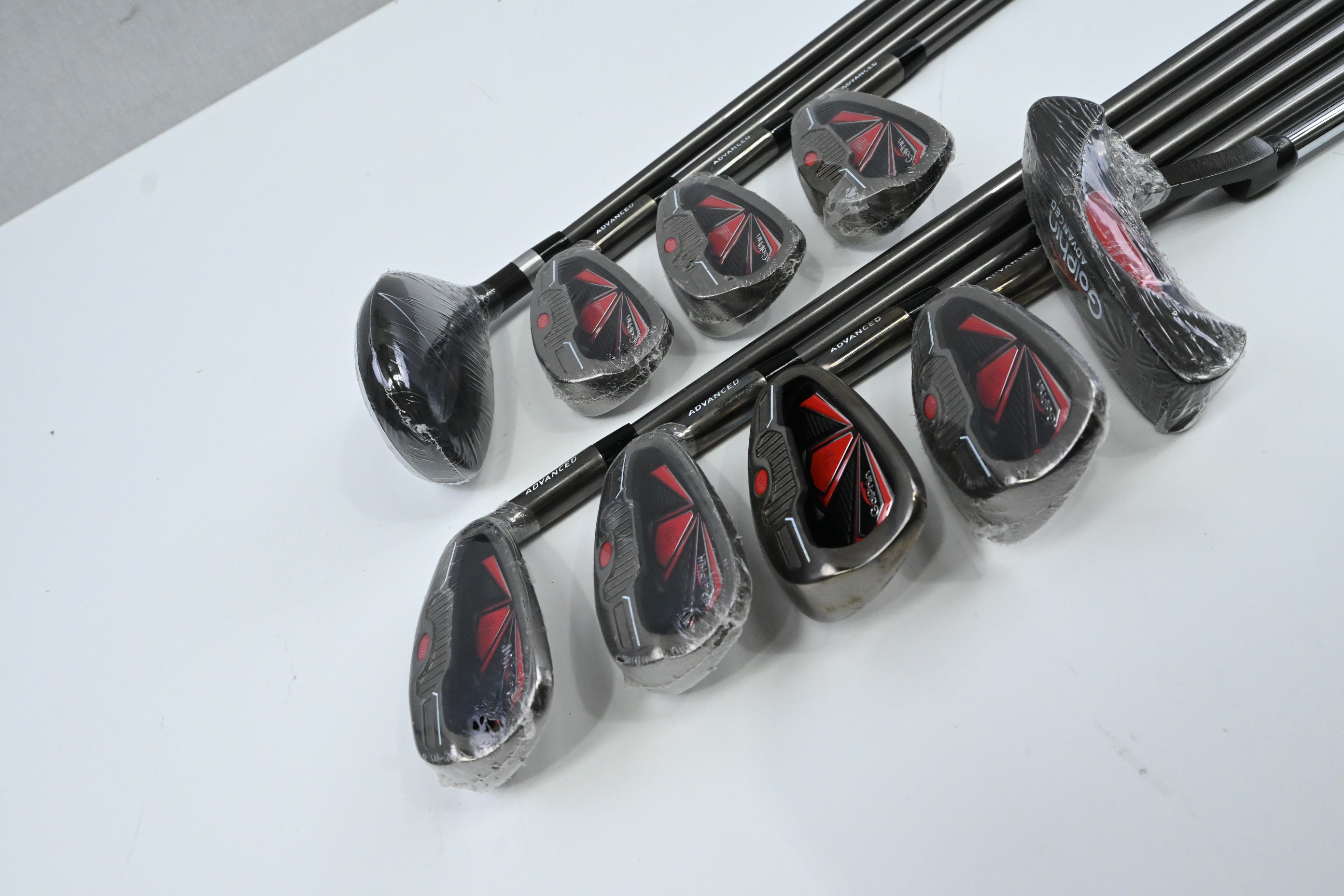 Junior Golphin 910 Package Set / Hybrid, Irons, Putter, Bag