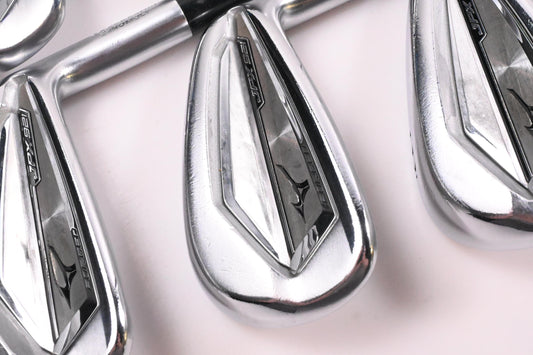 Mizuno JPX 921 Forged Irons / 5-9i / Stiff Flex KBS $-Taper 120 Shafts