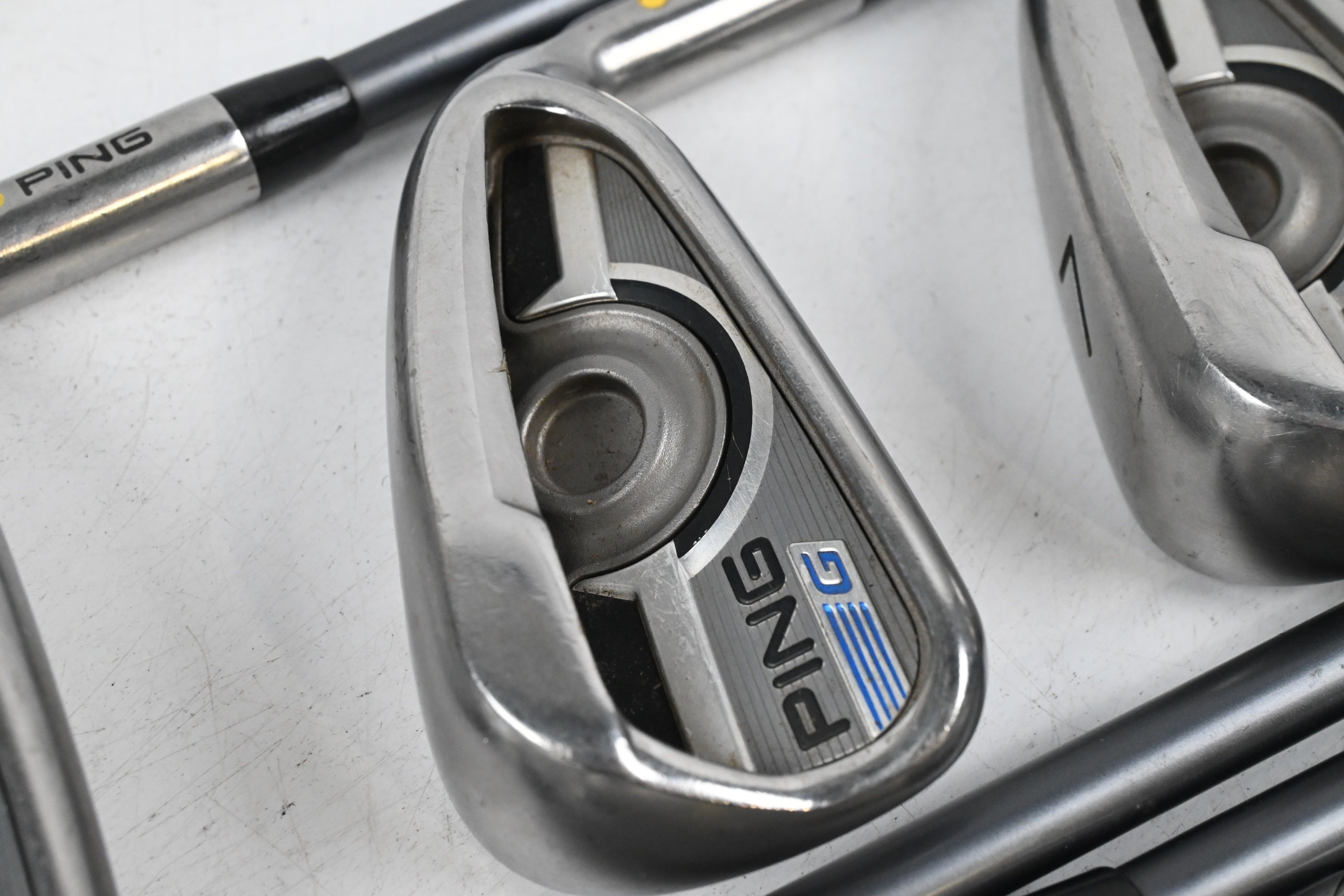 Ping G Series Irons / 5-PW+SW / Yellow Dot / Regular Flex Ping CFS 70 Shafts