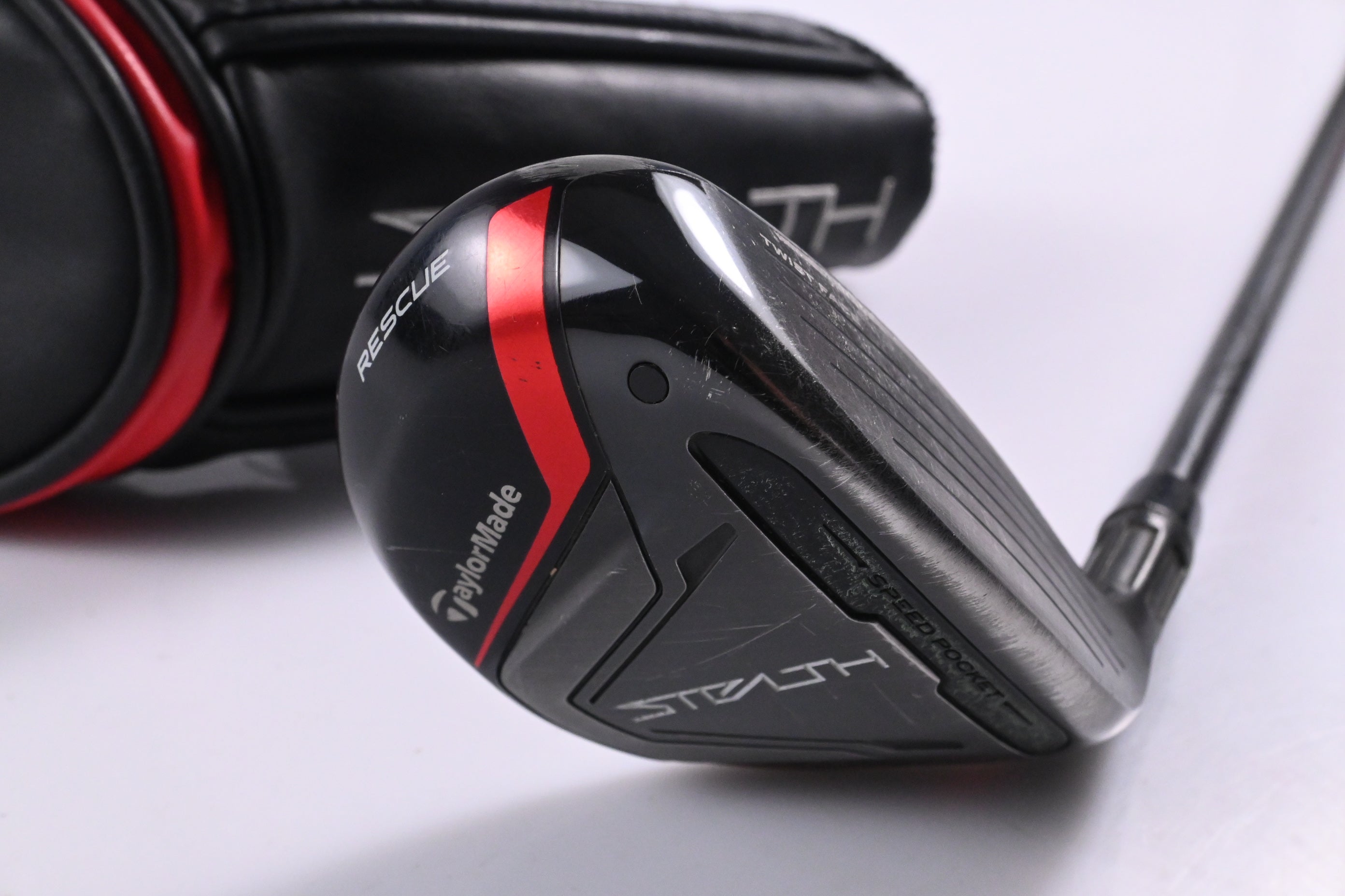 Taylormade Stealth #3 Hybrid / 19 Degree / Stiff Flex Project X EvenFlow 85