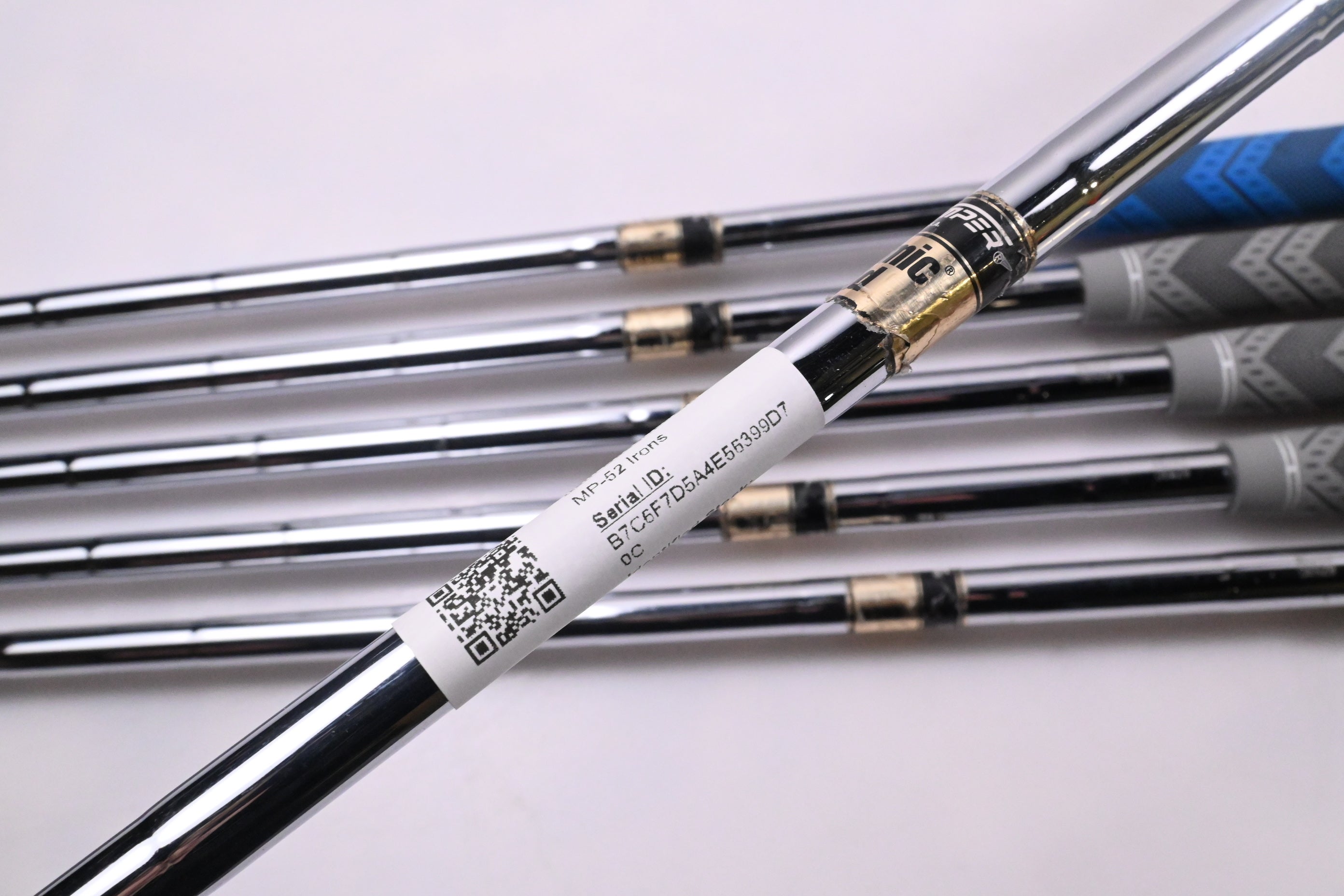 Mizuno MP-52 Irons / 5-PW / Regular Flex Dynamic Gold R300 Shafts
