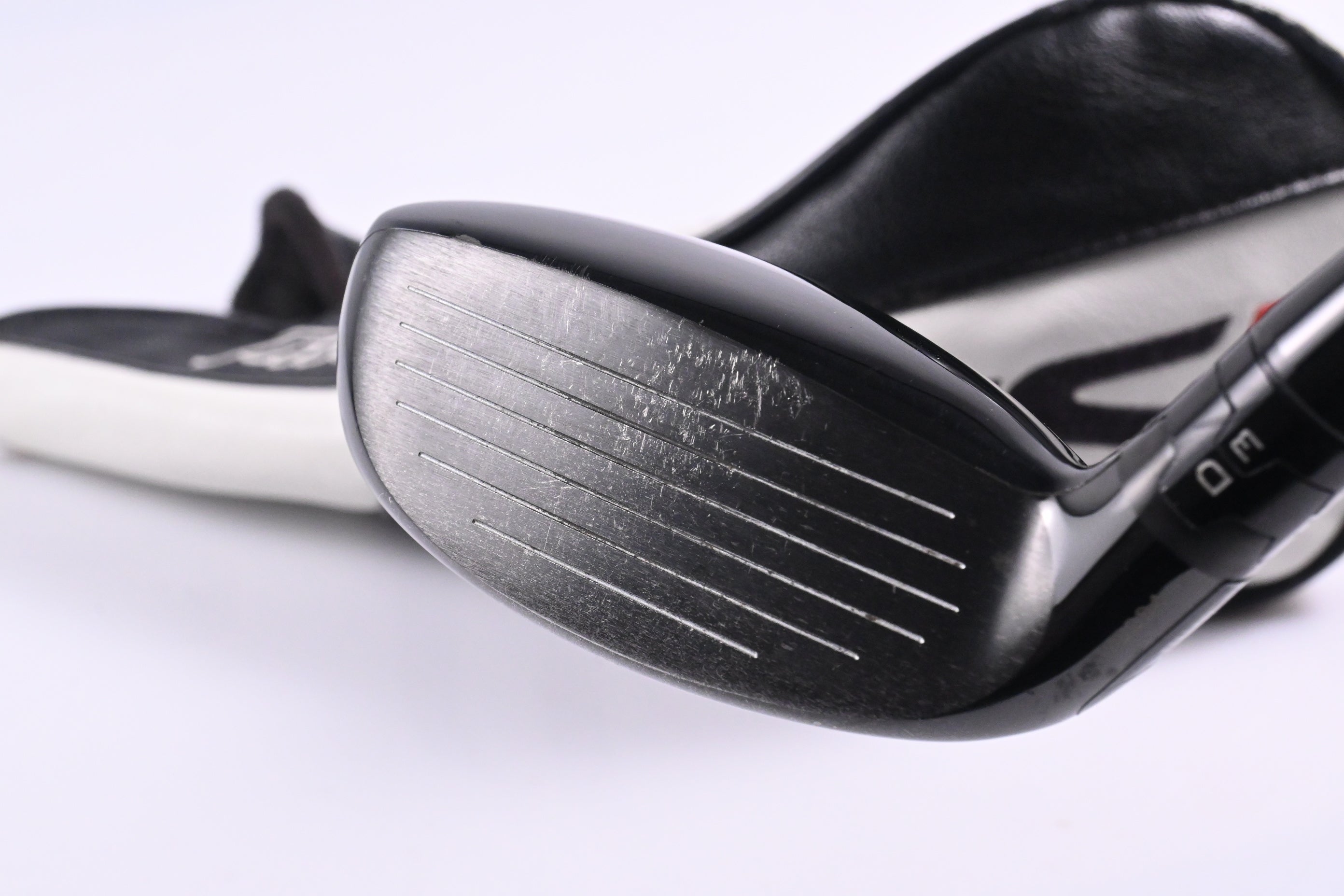 Titleist TSi2 #3 Hybrid / 18 Degree / Stiff Flex Tensei AV Blue 65 Shaft