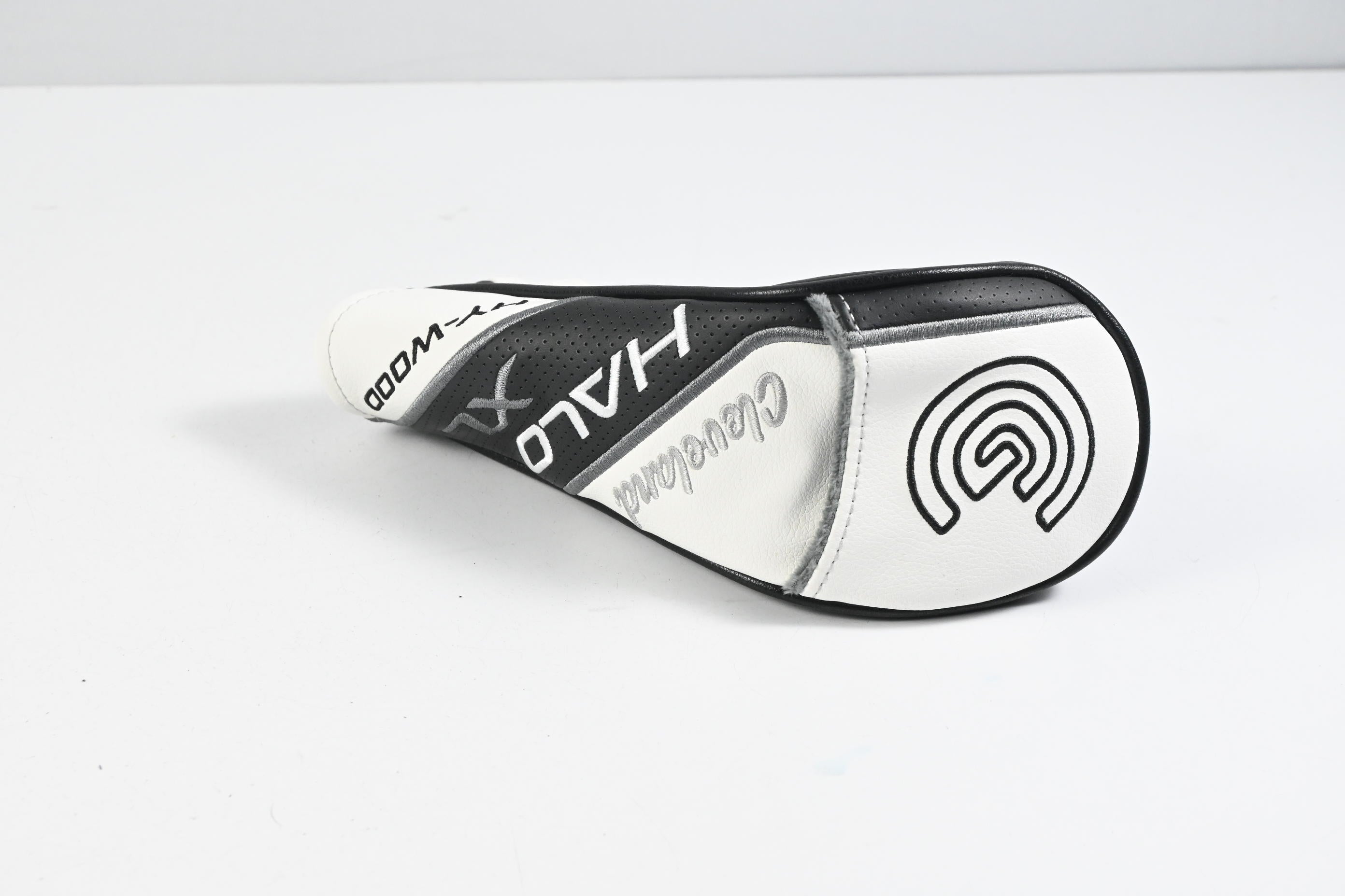 Ladies Cleveland Halo XL Hy-Wood #6 Hybrid / 26 Degree / Ladies Flex Aldila 40