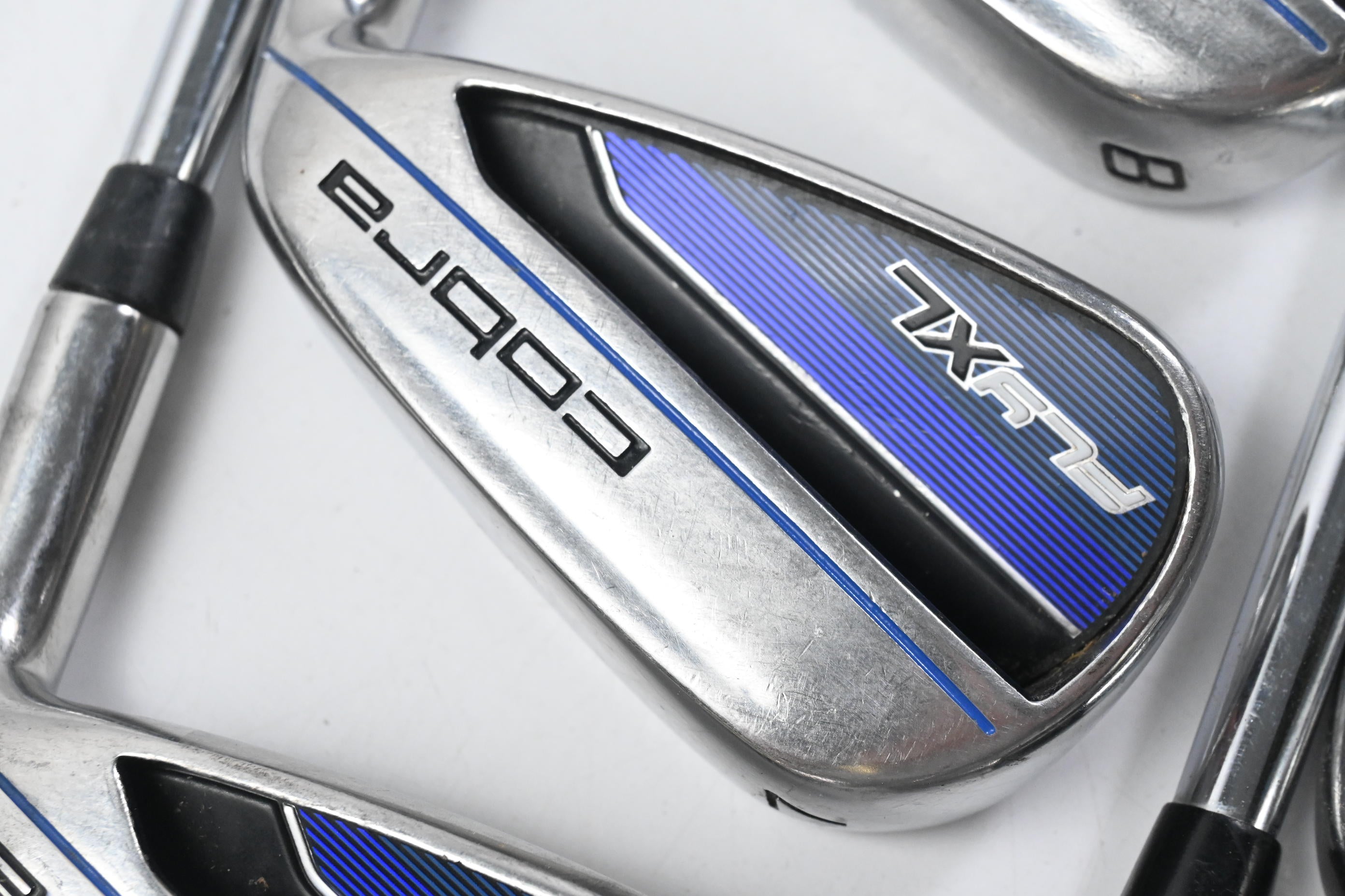 Cobra Fly XL Irons / 6-PW+SW / Regular Flex Cobra XL Shafts