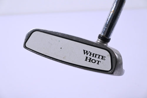 Odyssey White Hot 2 Ball Putter / 33 Inch