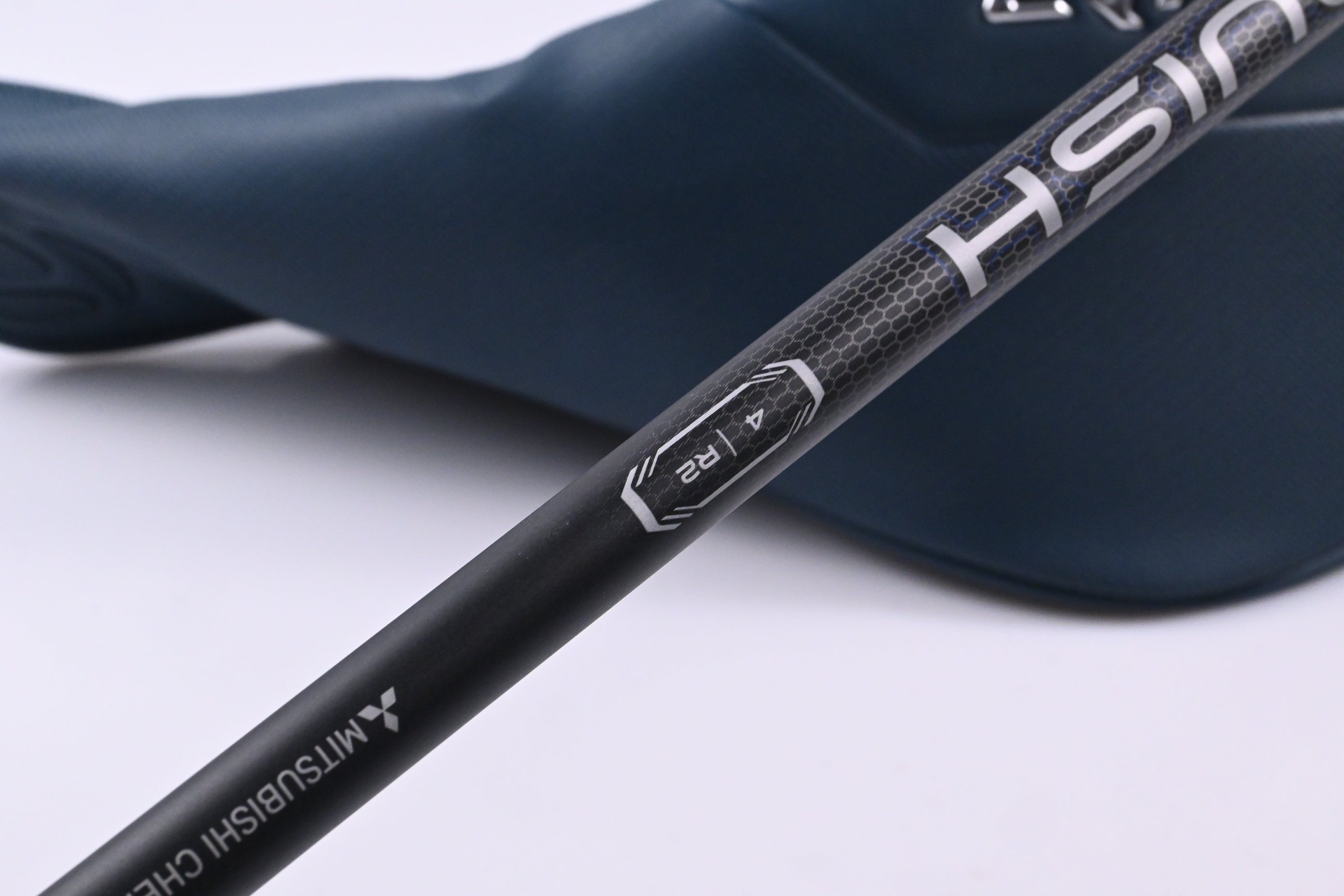 Taylormade Qi4D Max Lite Driver / 12 Degree / Regular Flex Vanquish 40 Shaft