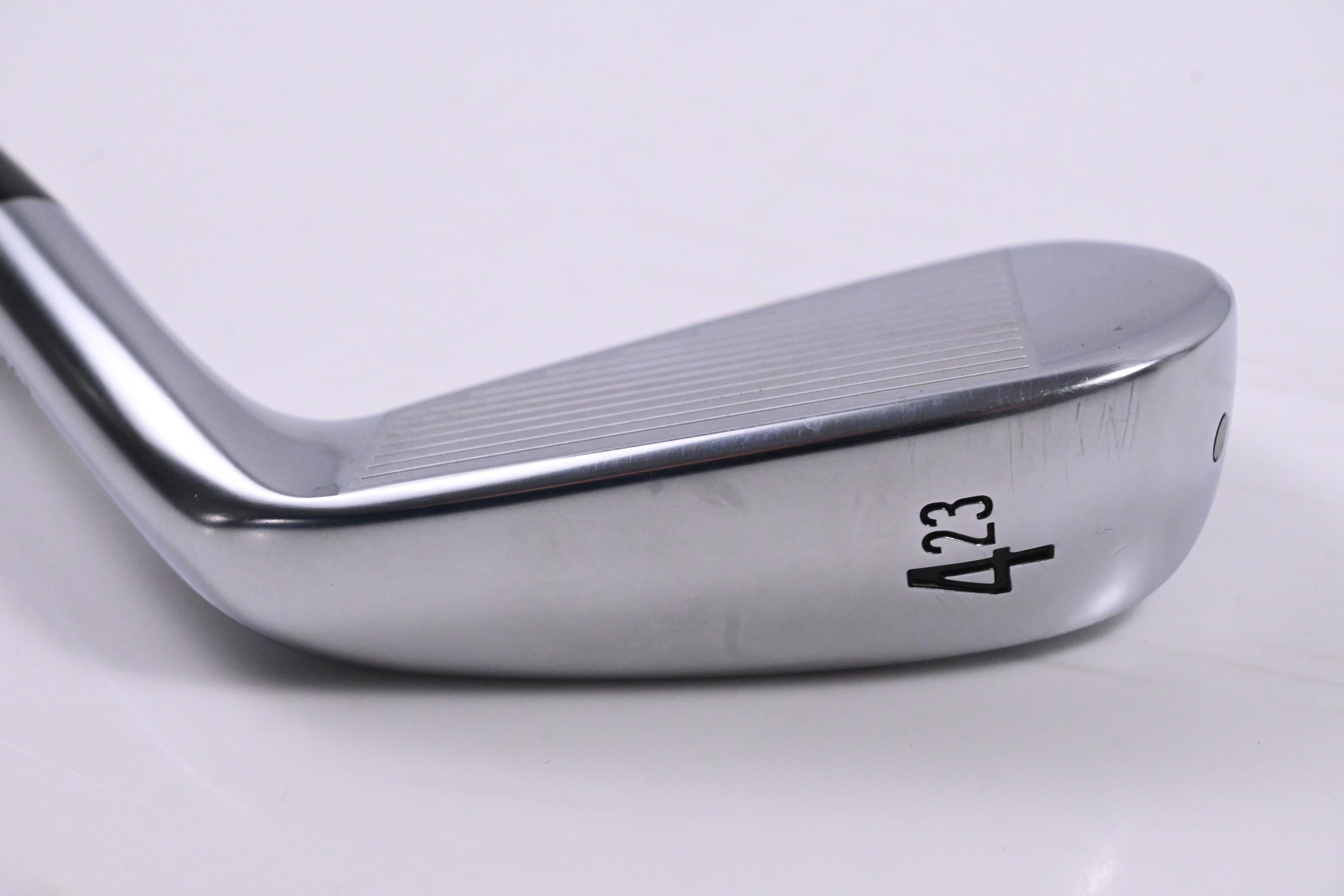 Left Hand Srixon ZX Utility #4 Iron / 23 Degree / Regular Flex Recoil 95 Shaft