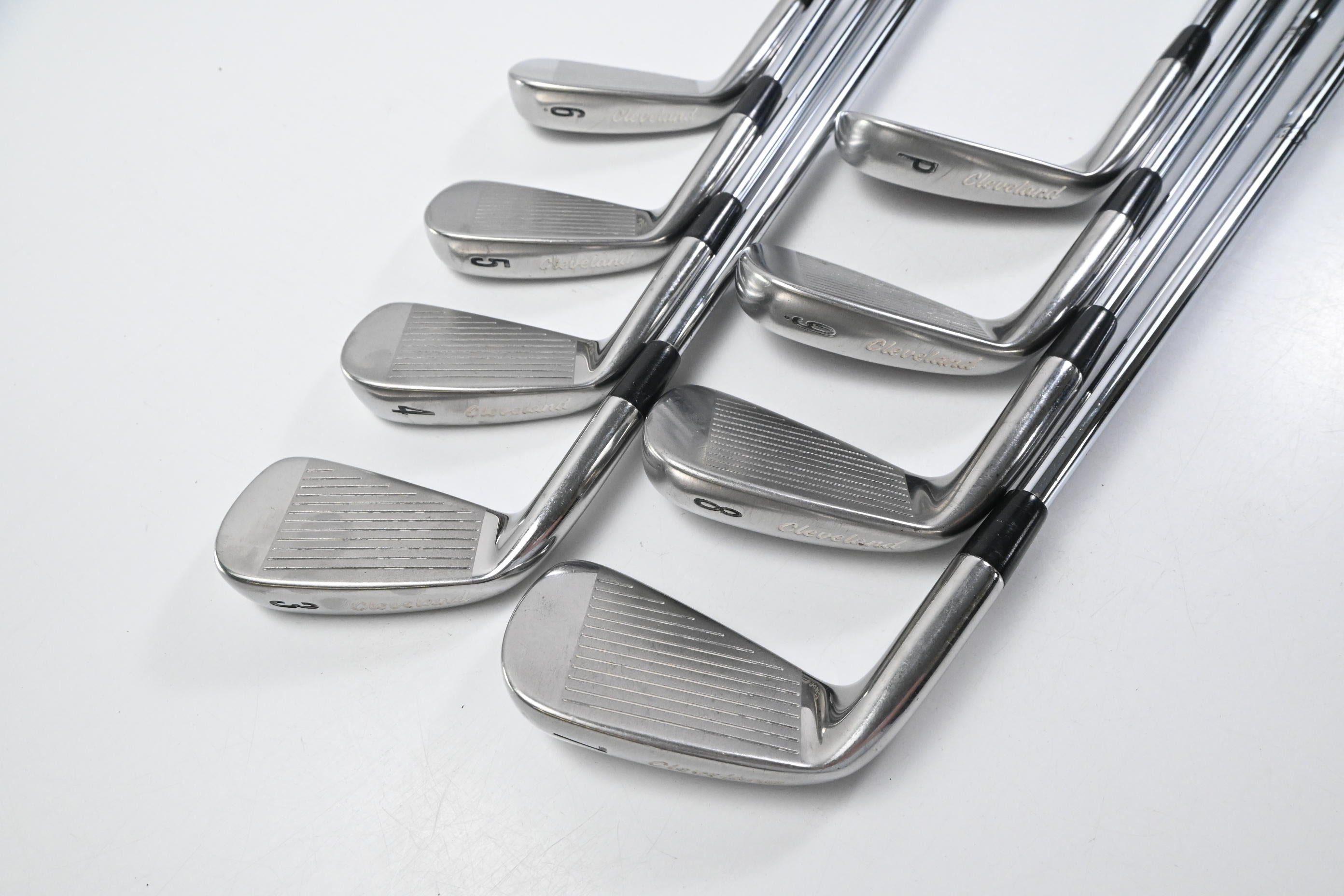 Cleveland CG Red Irons / 3-PW / Stiff Flex Dynamic Gold S300 Shafts