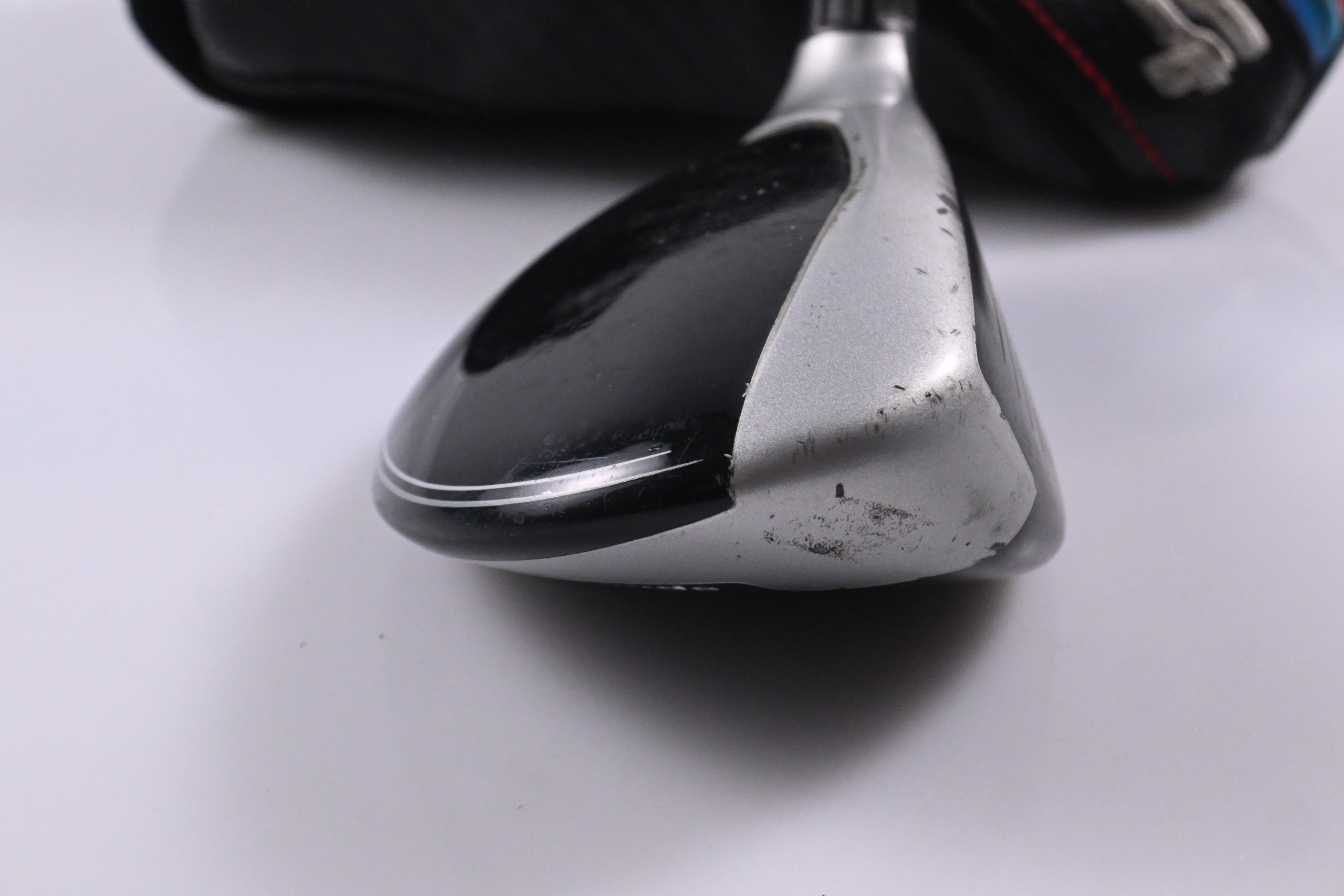 Taylormade M4 #3 Hybrid / 19 Degree / Stiff Flex Fujikura Atmos Red 7 Shaft