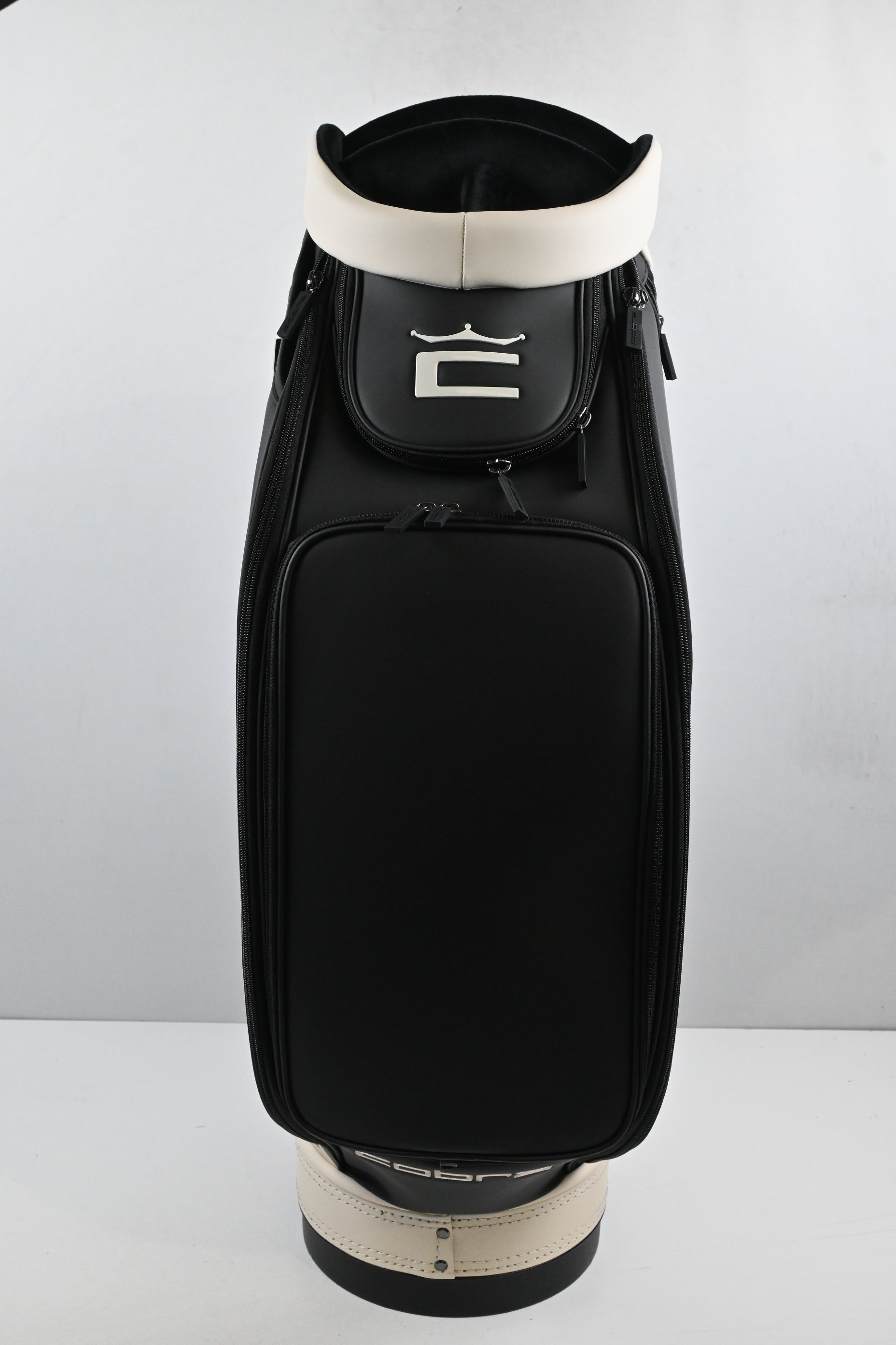 Cobra Vessel Tour Bag / 6-Way Divider / Cream, Black