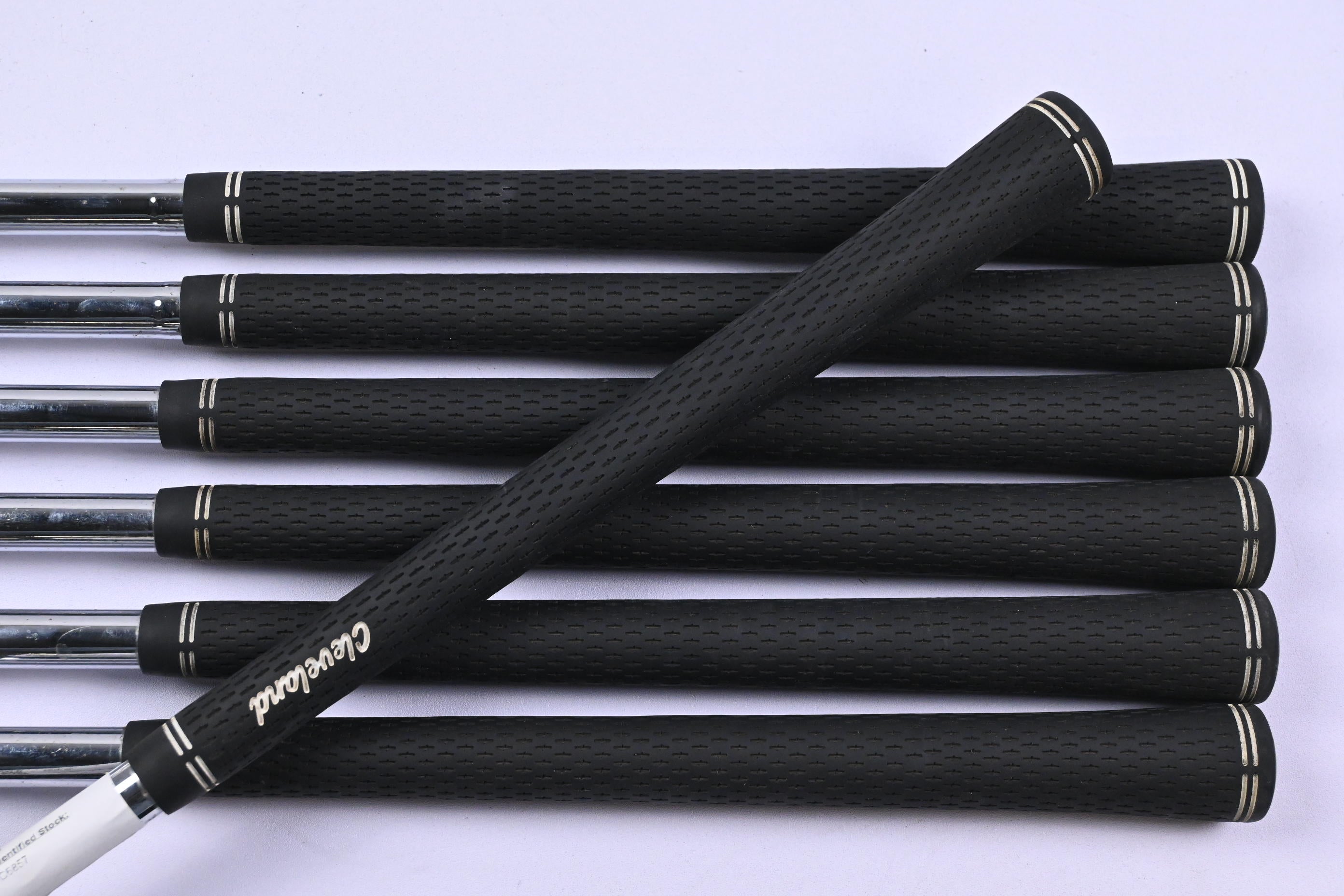 Cleveland CG16 Black Pearl Irons / 4-PW / Regular Flex Traction 85 Shafts