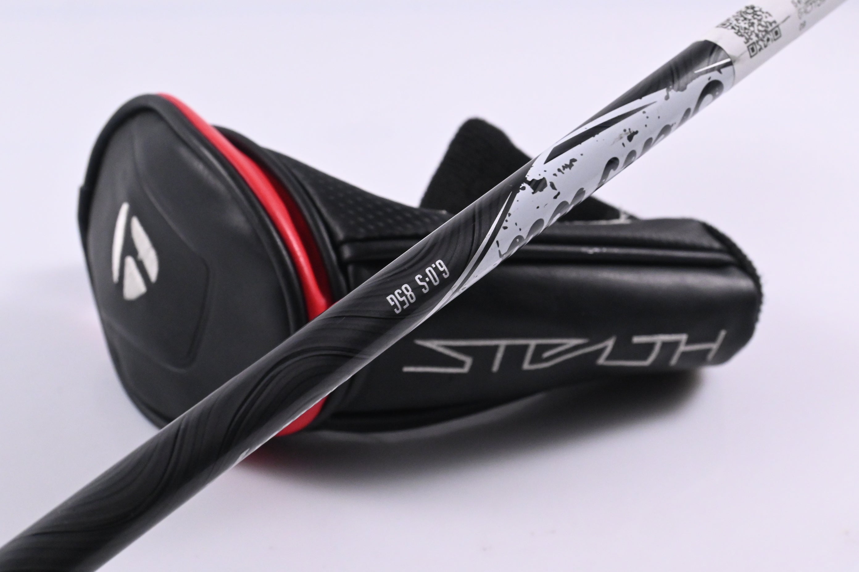 Taylormade Stealth #3 Hybrid / 19 Degree / Stiff Flex Project X EvenFlow 85