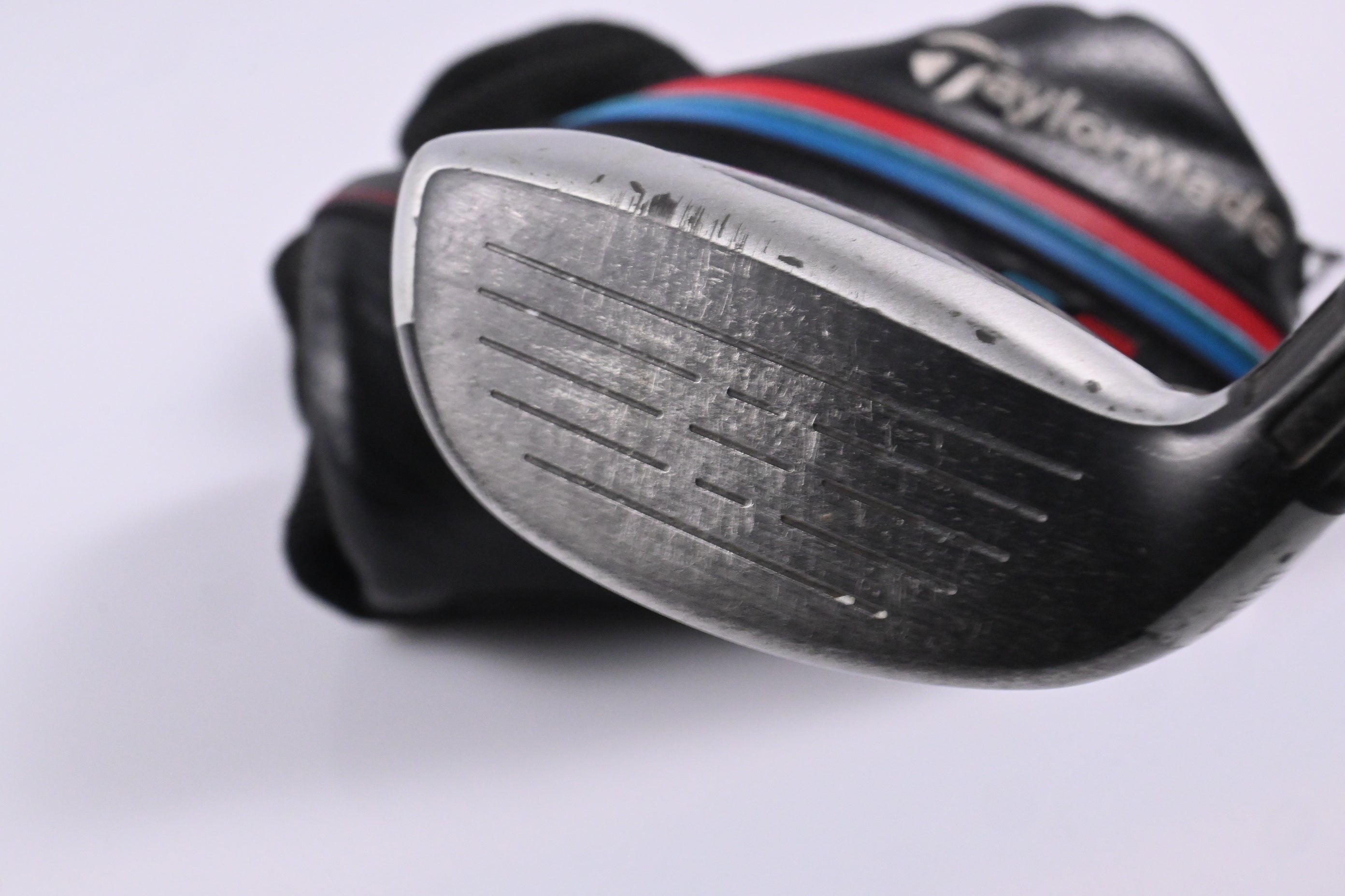 Taylormade M4 #3 Hybrid / 19 Degree / Stiff Flex Fujikura Atmos Red 7 Shaft