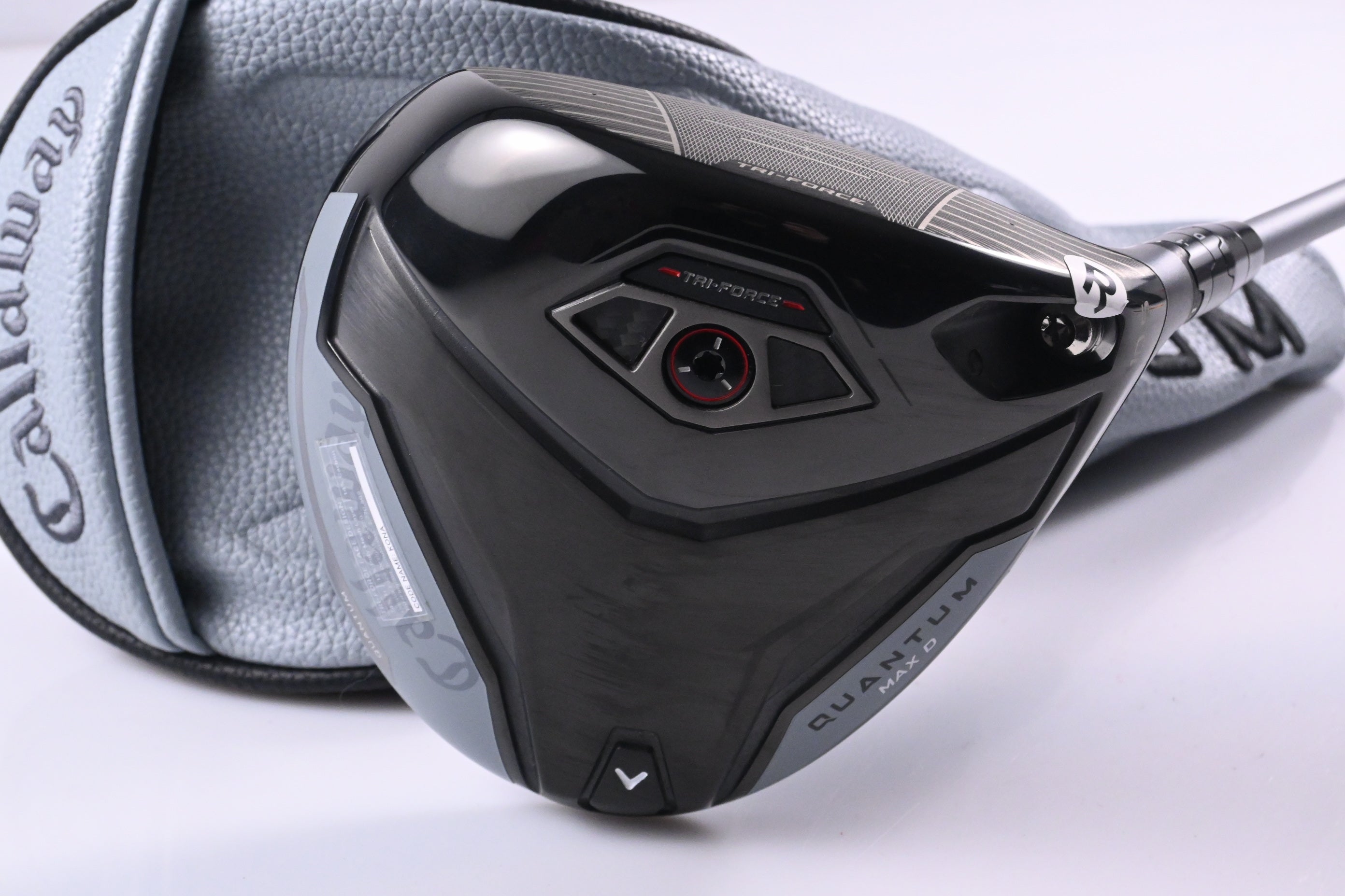 Callaway Quantum Max D Driver / 10.5 Degree / Regular Flex Denali Frost Silver