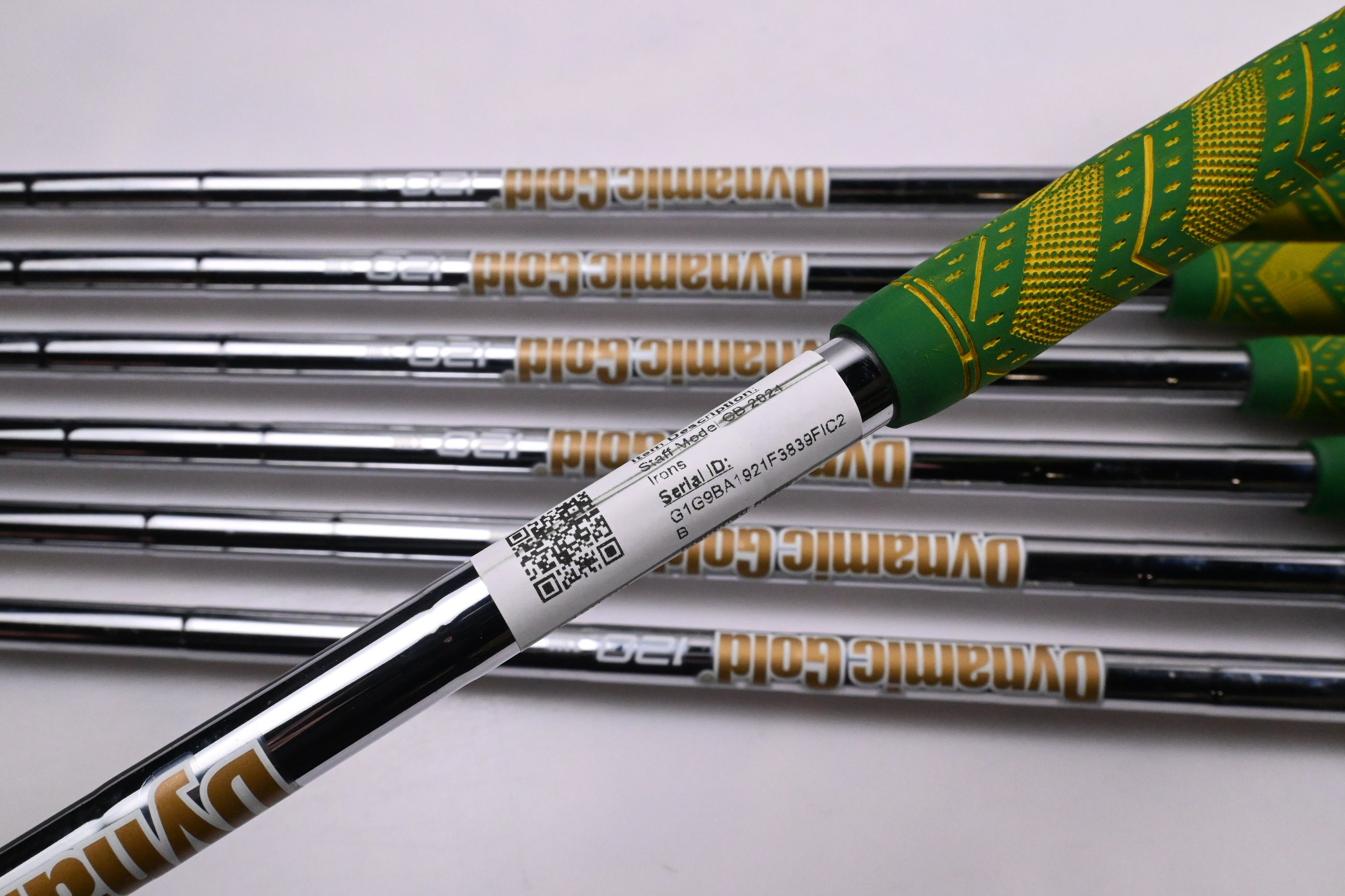Wilson Staff Model 2024 CB Irons / 4-PW / Stiff Flex Dynamic Gold 120 S300