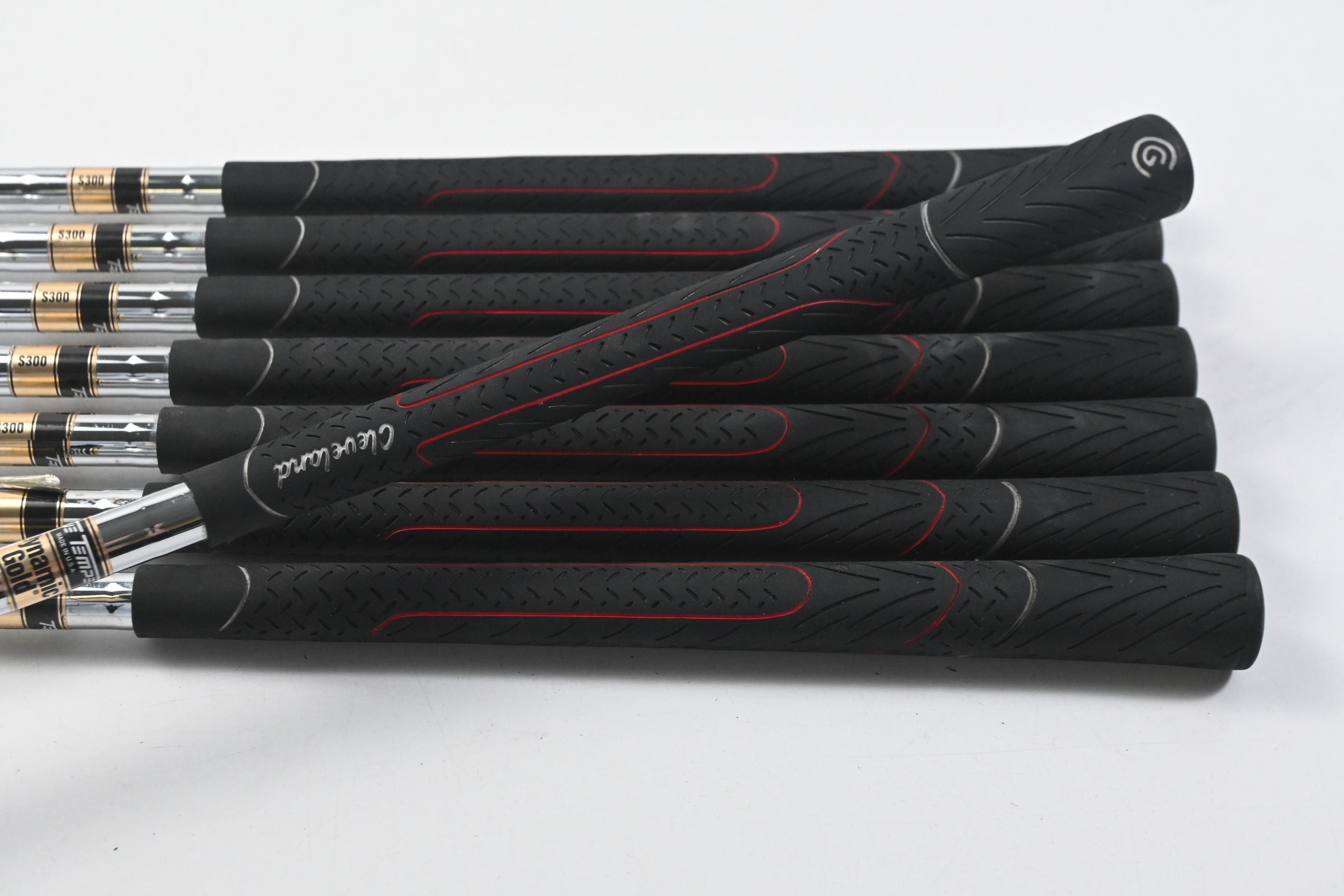 Cleveland CG Red Irons / 3-PW / Stiff Flex Dynamic Gold S300 Shafts