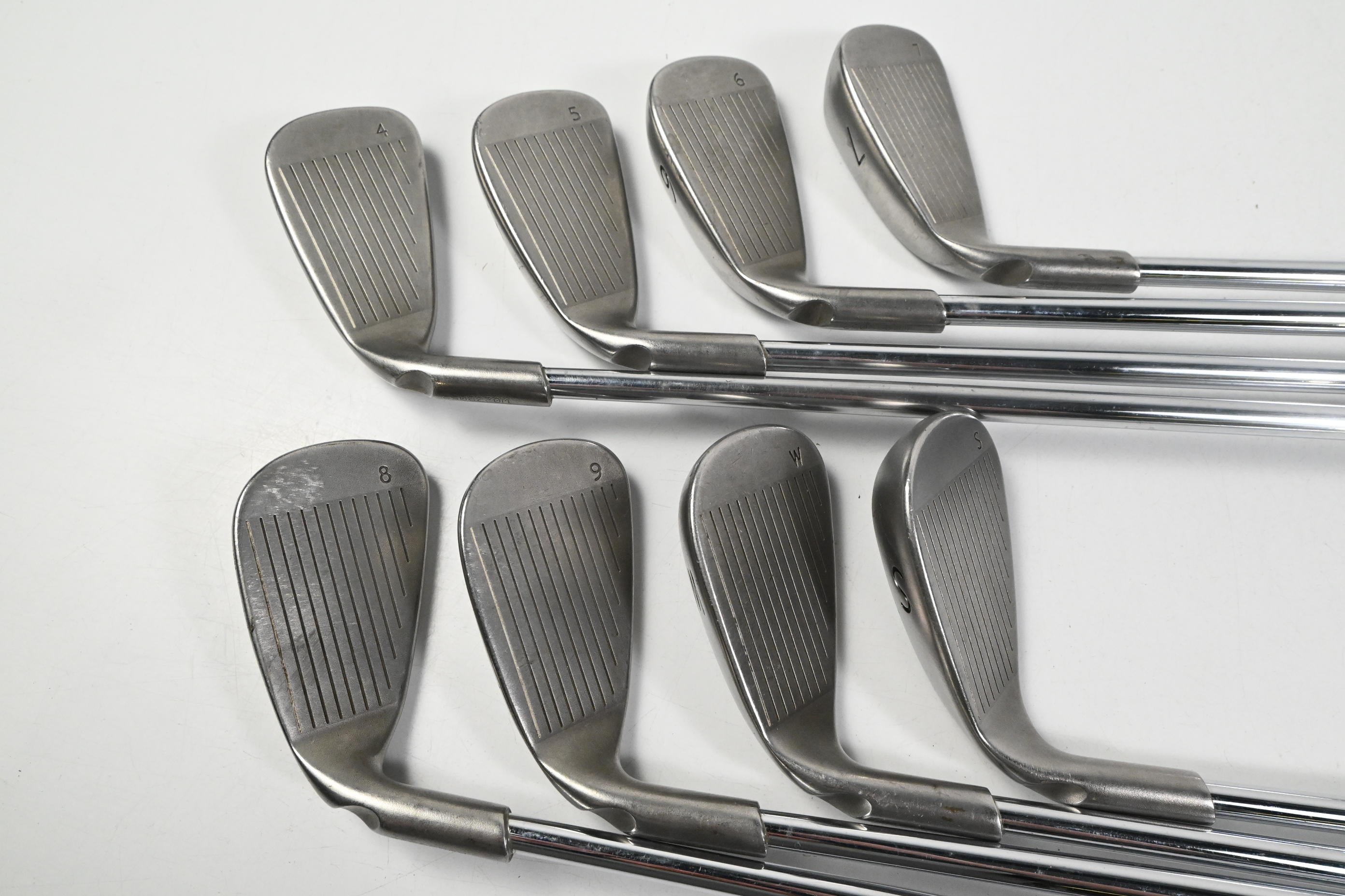 Ping G10 Irons / 4-PW+SW / Black Dot / Regular Flex Ping AWT Shafts