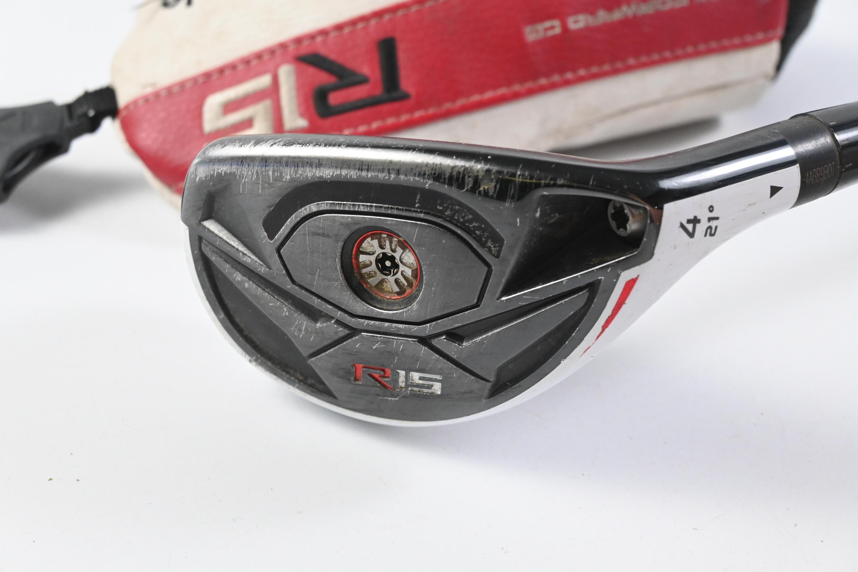 Taylormade R15 #4 Hybrid / 21 Degree / Regular Flex Fujikura Speeder 77 Shaft