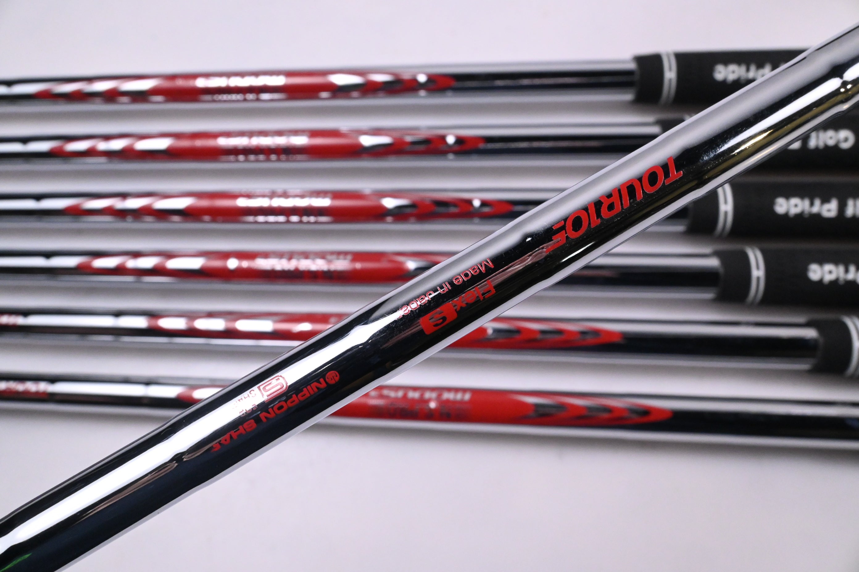 Callaway Apex Pro 24 Irons / 4-PW / Stiff Flex N.S.Pro Modus³ Tour 105 Shafts