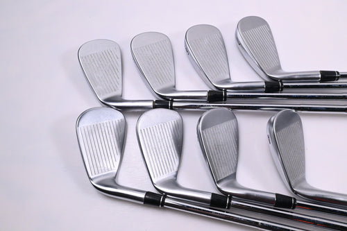 Callaway Apex Ai200 Irons / 4-PW+GW / X-Flex Dynamic Gold Mid 115 X100