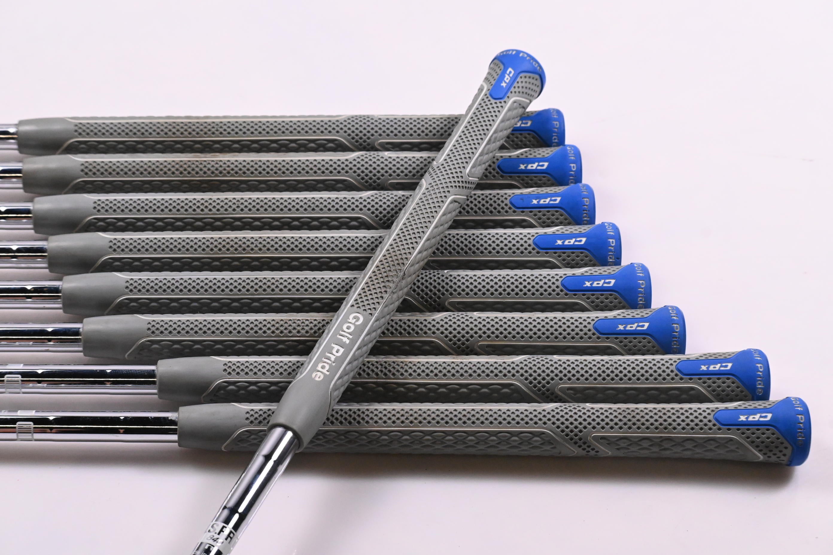 Taylormade M CGB Irons / 4-PW+GW+SW / Regular Flex N.S.Pro 840 Shafts