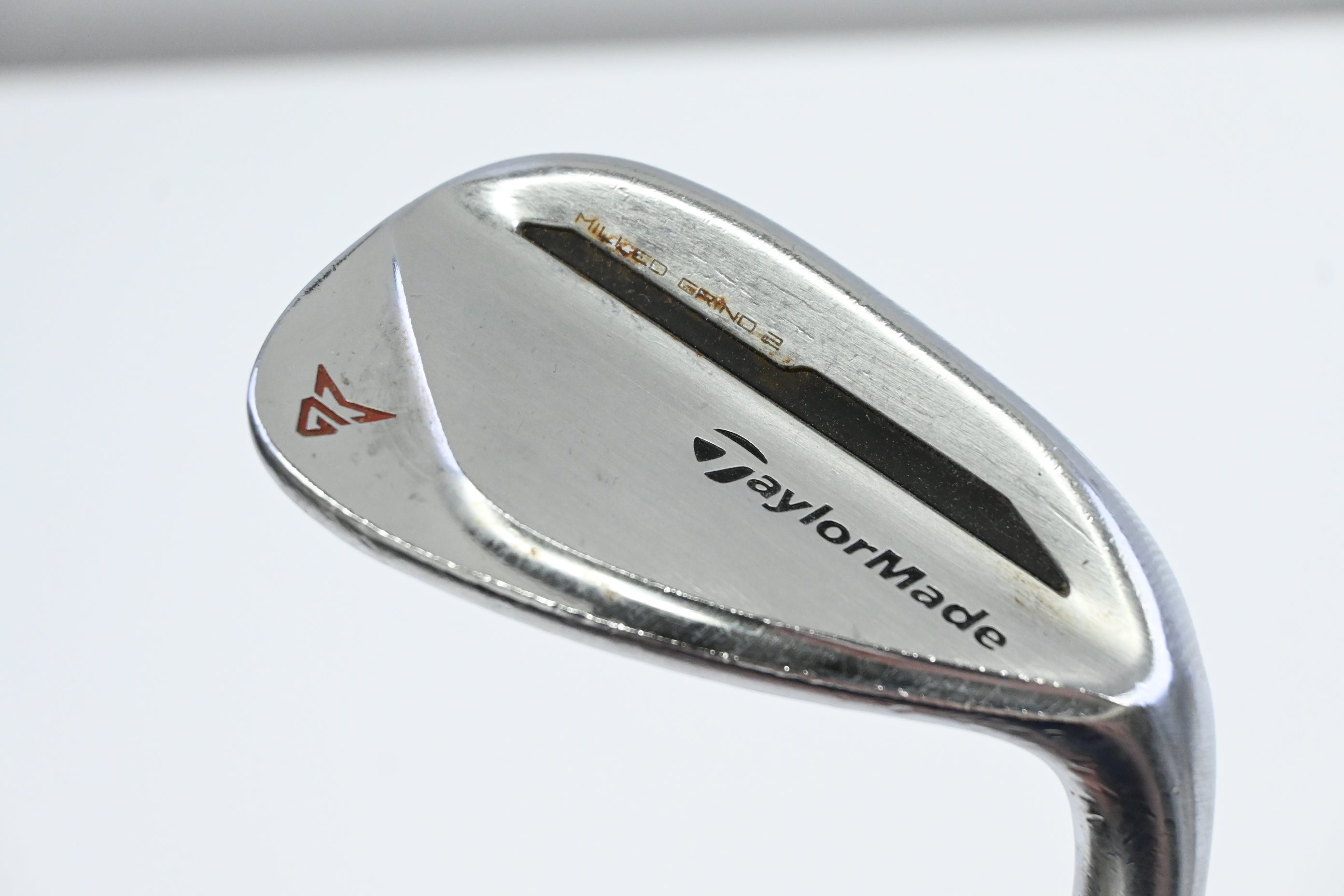 Taylormade Milled Grind 2 Gap Wedge / 50 Degree / Stiff Flex Dynamic Gold S200