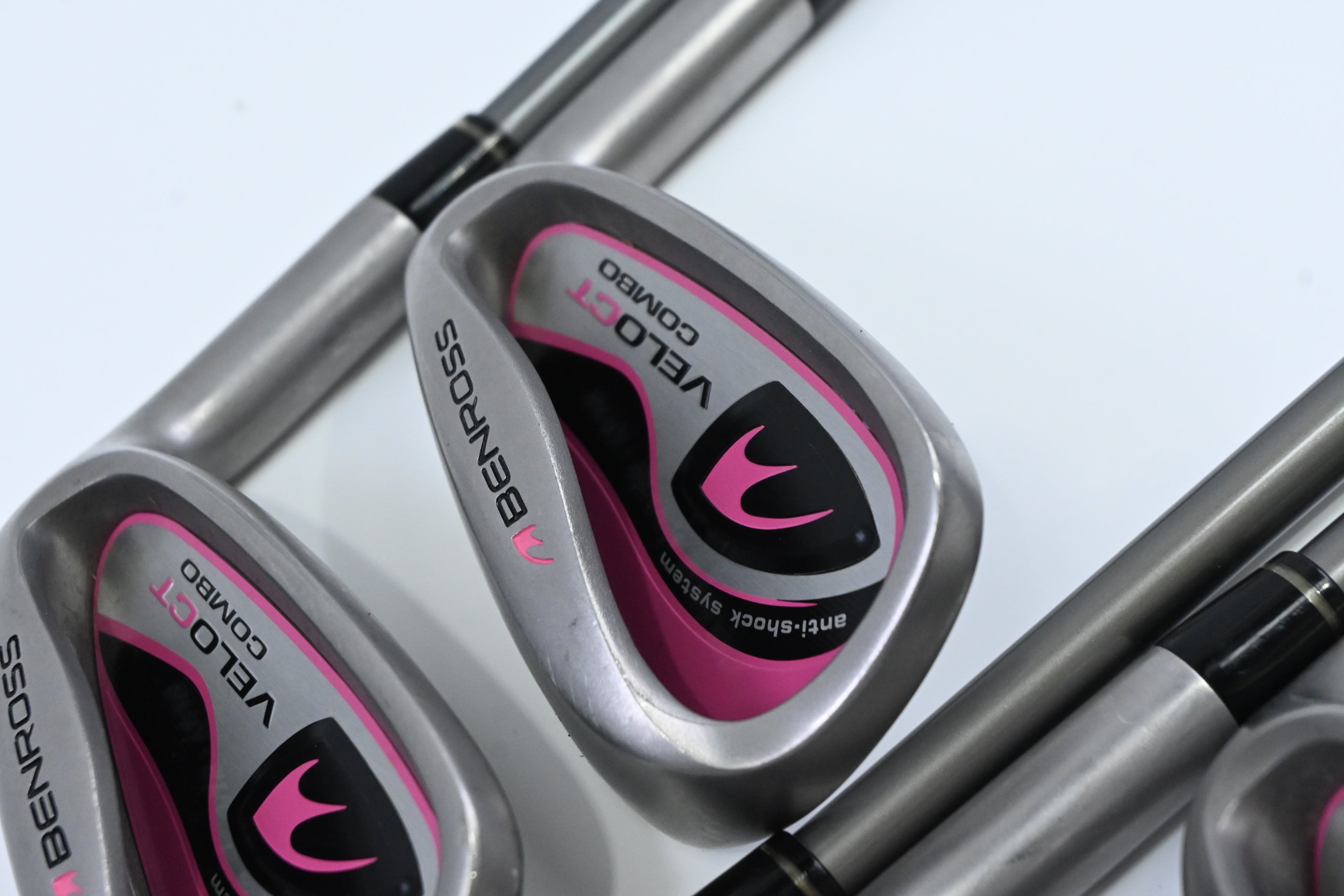 Ladies Benross Velo CT Irons / 7-PW+SW / Ladies Flex Grafalloy ProLaunch