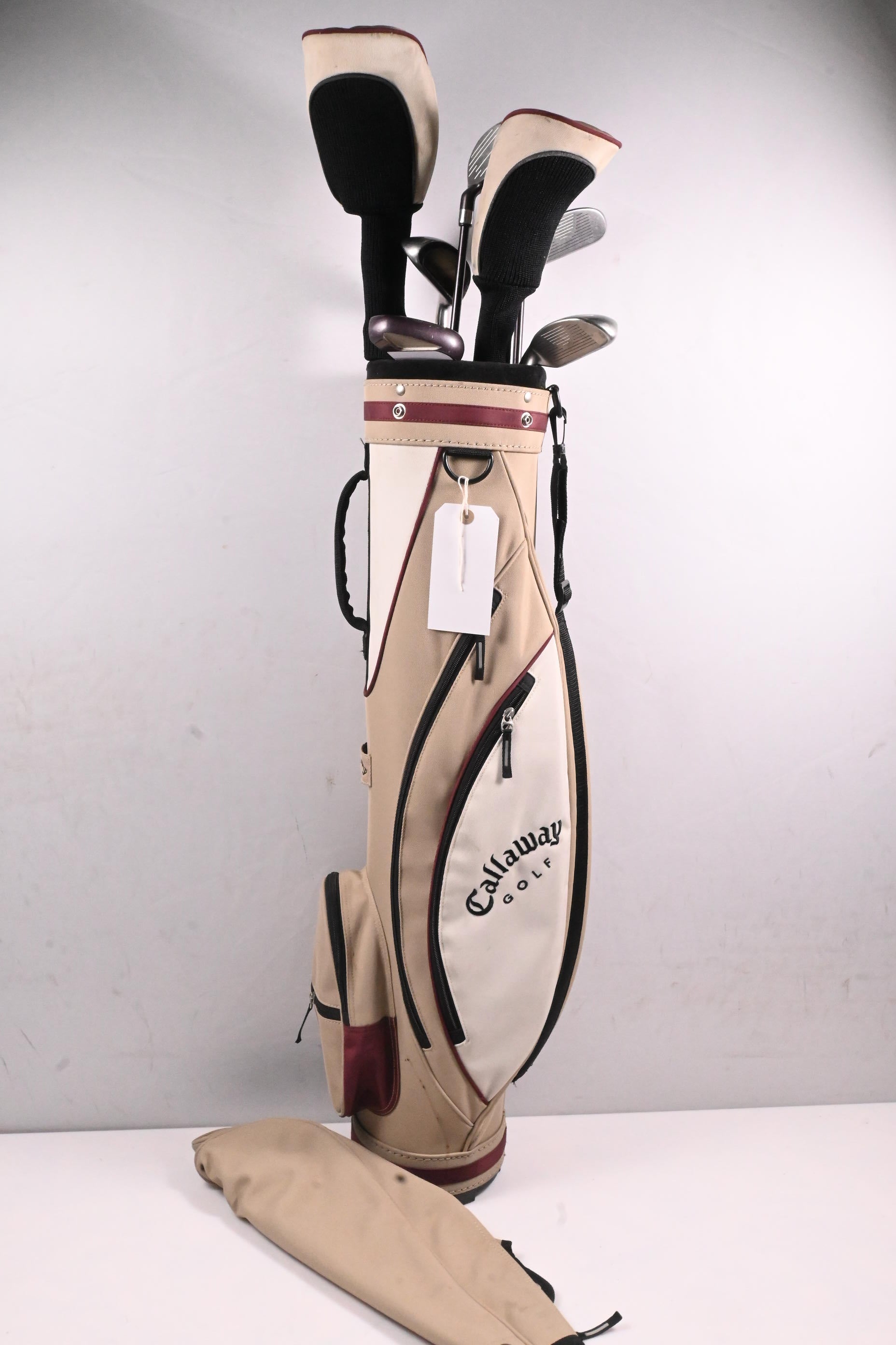 Ladies Callaway GES Package Set / Woods, Irons, Putter, Bag