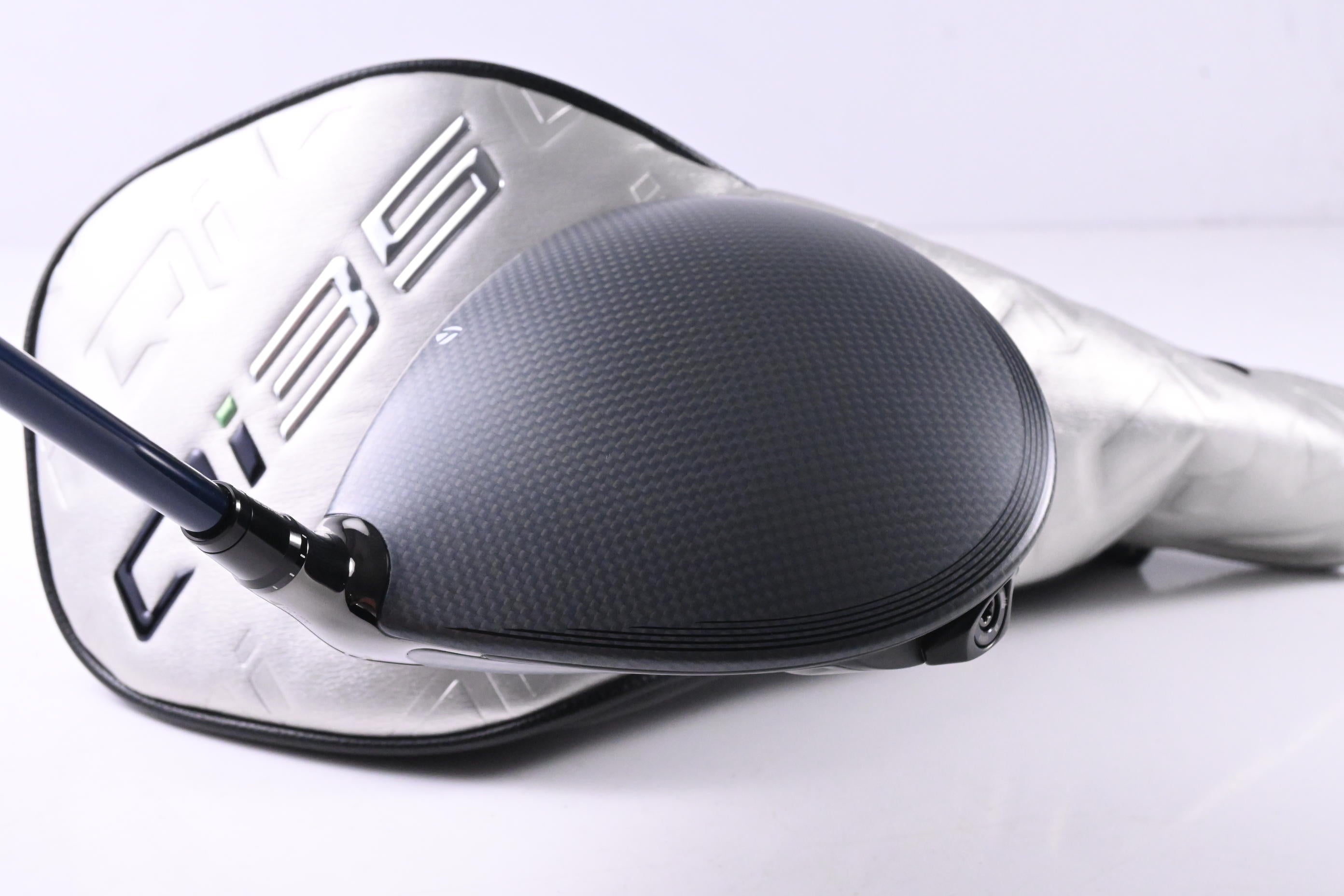 Taylormade Qi35 Driver / 10.5 Degree / Regular Flex Fujikurqa Ventus Blue 5