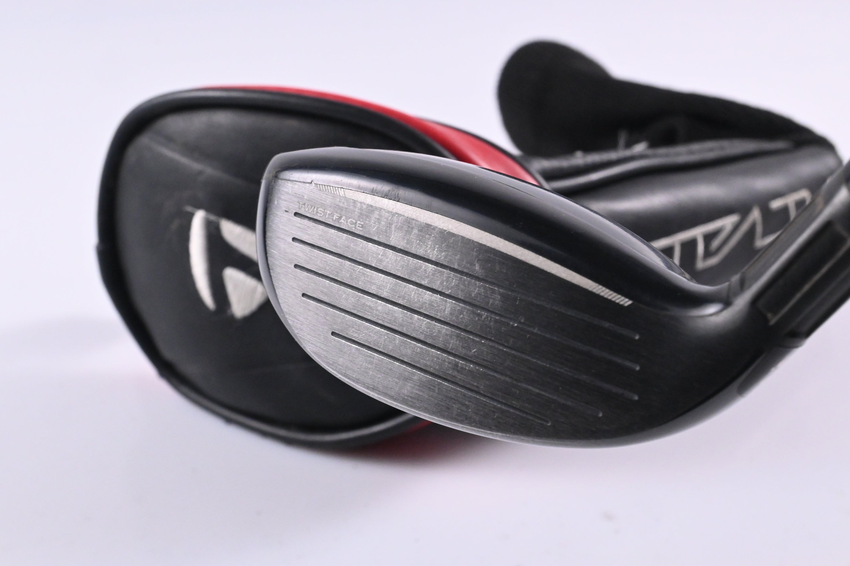 Taylormade Stealth #3 Hybrid / 19 Degree / Stiff Flex Fujikura Ventus Red 7
