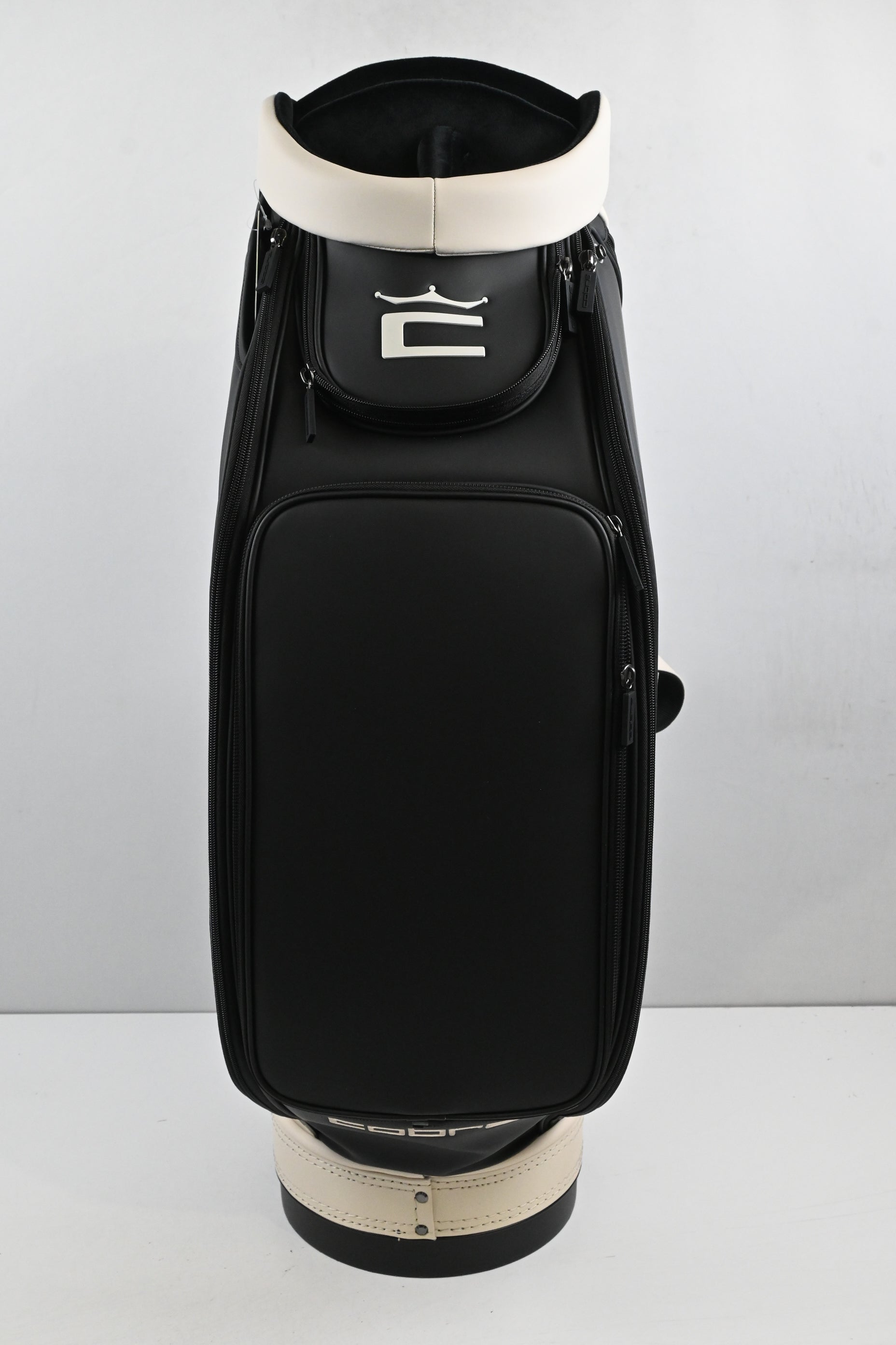 Cobra Vessel Tour Bag / 6-Way Divider / Cream, Black