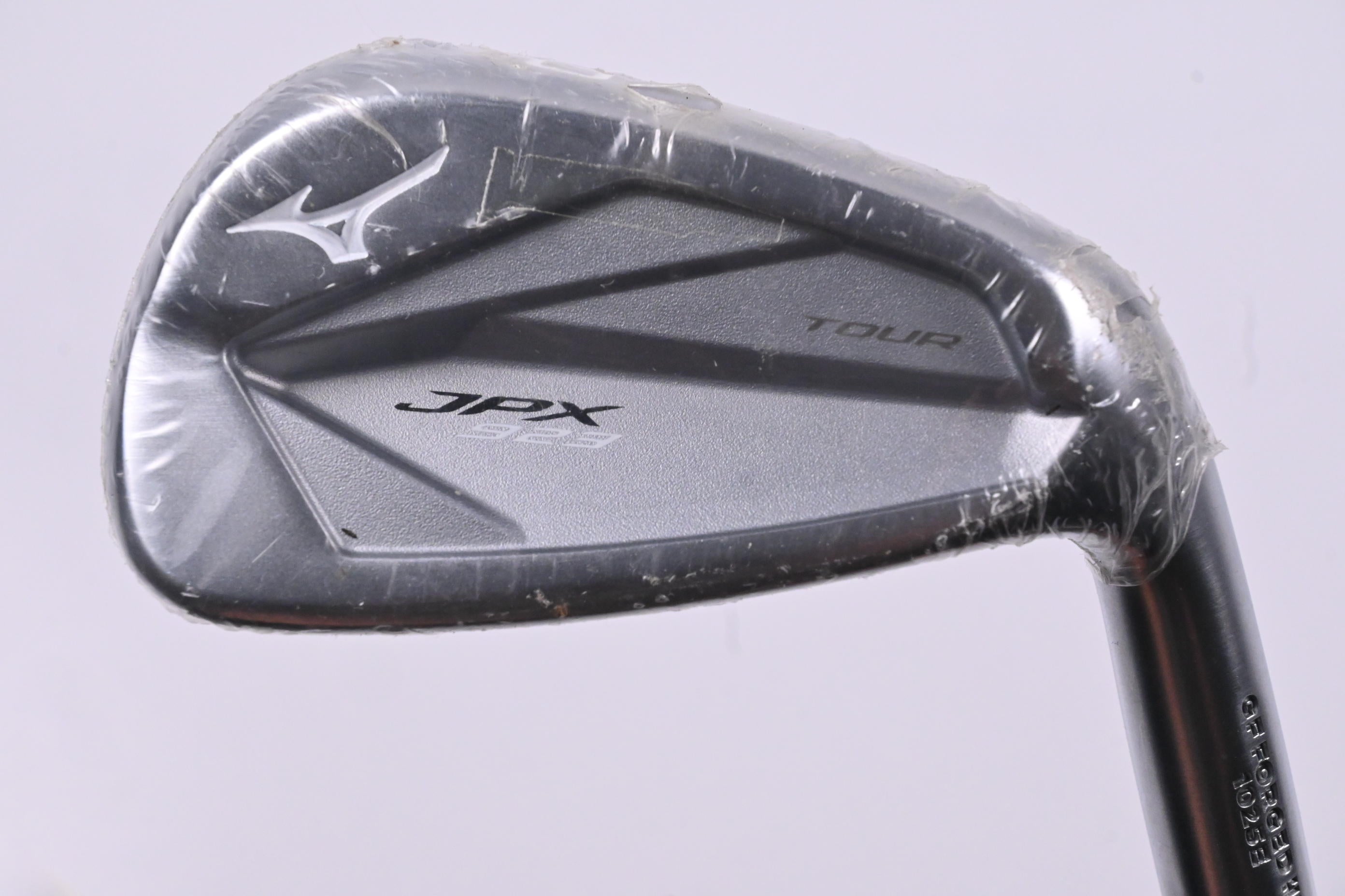Mizuno JPX 923 Tour Pitching Wedge / 46 Degree / Wedge Flex KBS Taper Shaft