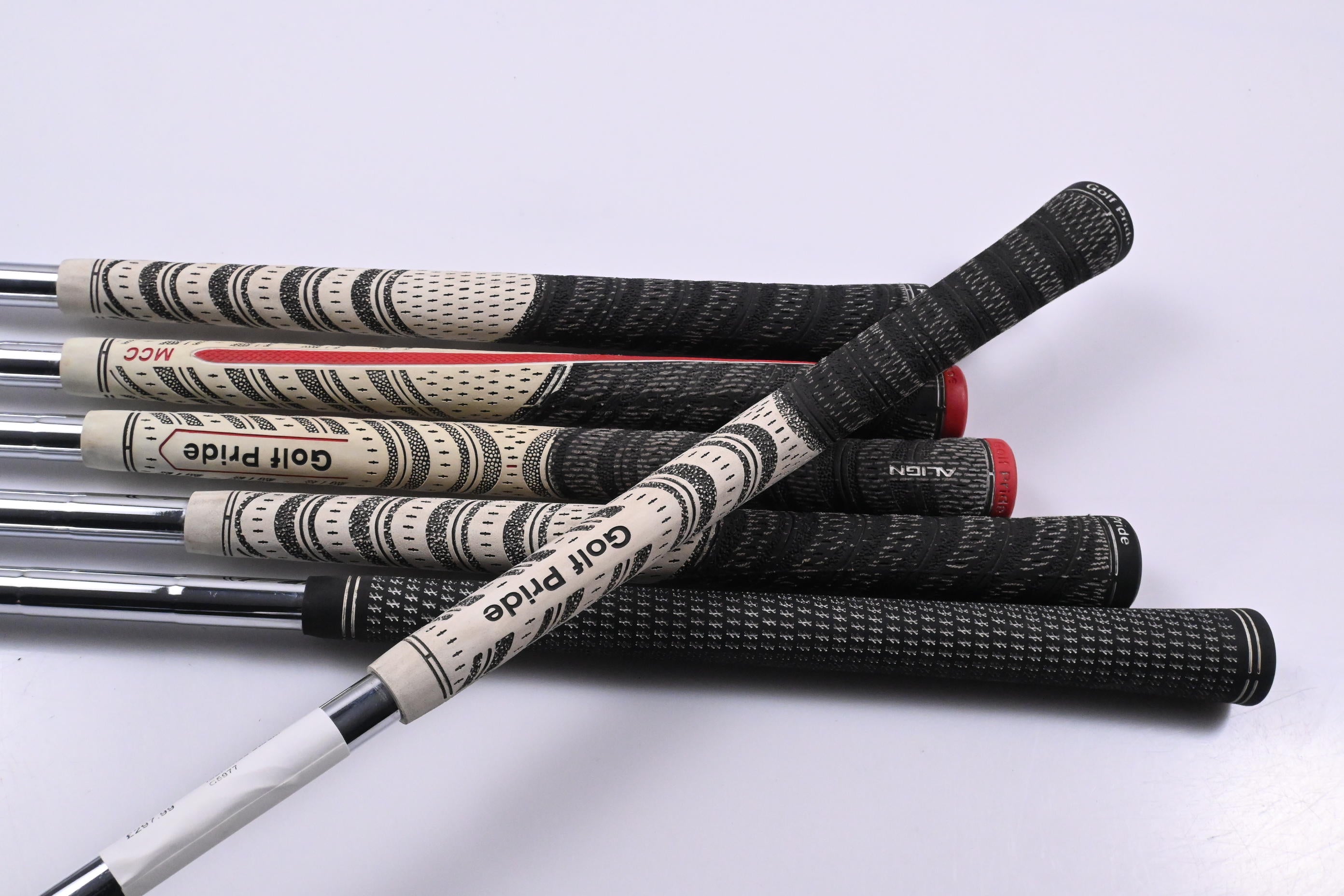 Callaway Rogue Irons / 5-PW / Regular Flex Elevate 85 Shafts