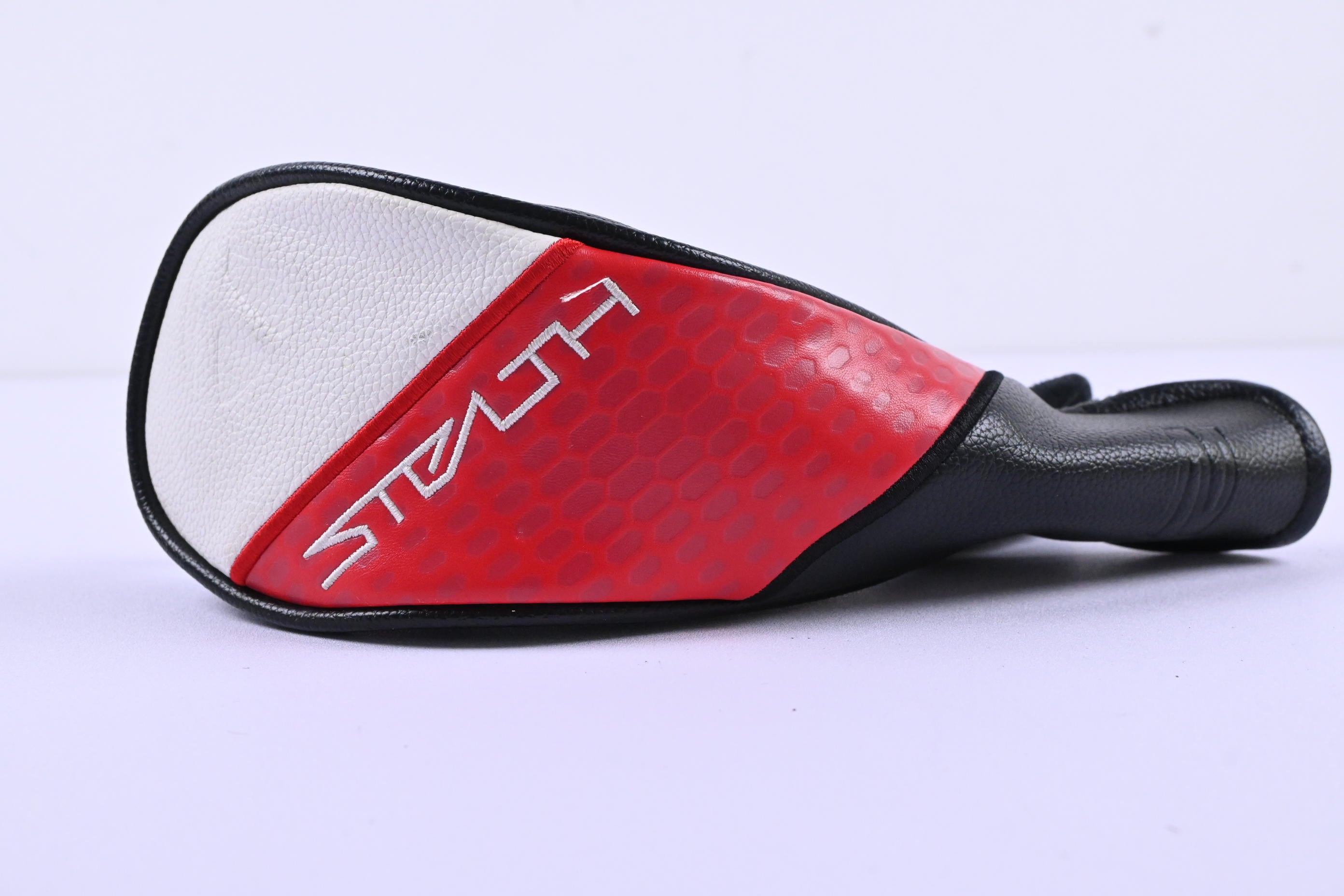 Taylormade Stealth 2 HD #4 Hybrid / 23 Degree / Stiff Flex Speeder NX Red 60