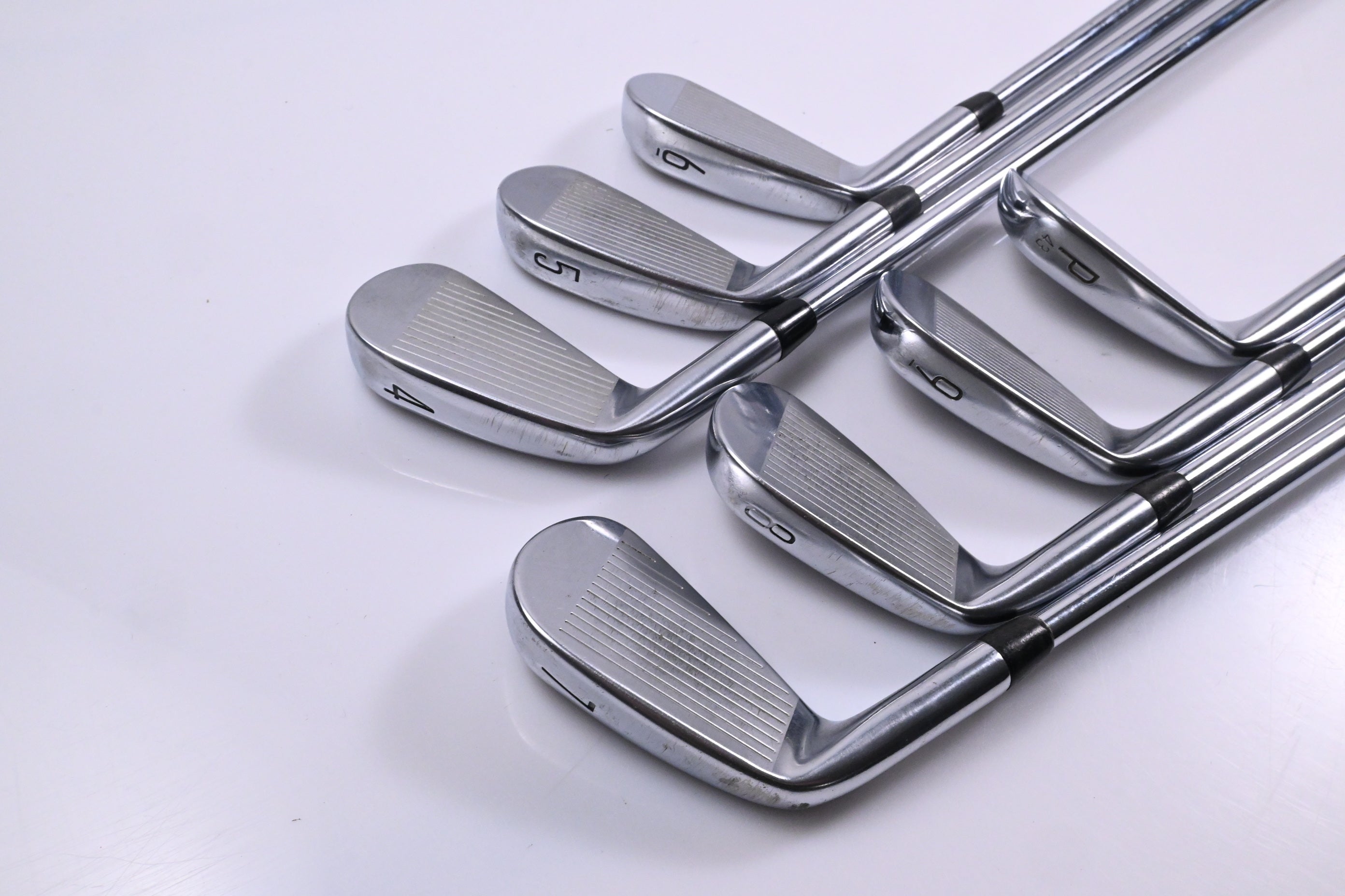 Titleist T200 2021 Irons / 4-PW / Regular Flex AMT Black R300 Shafts