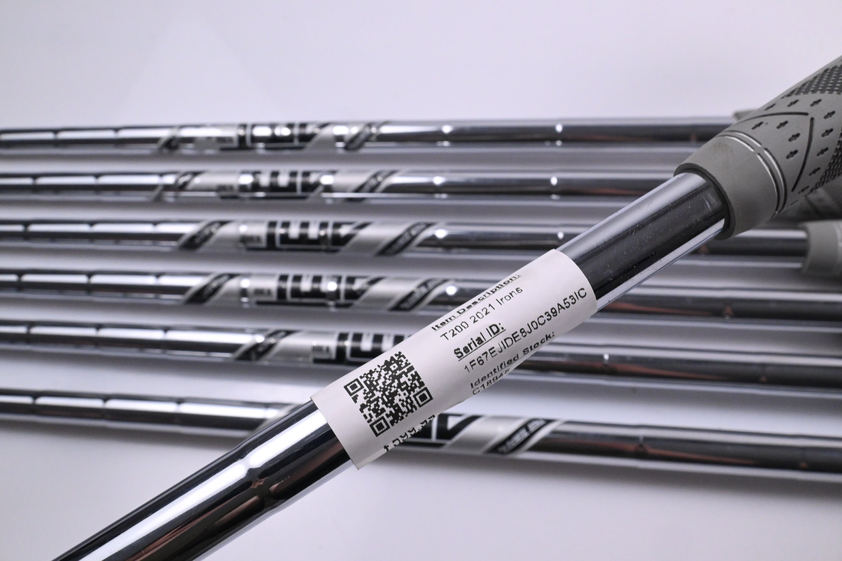 Titleist T200 2021 Irons / 4-PW / Regular Flex AMT Black R300 Shafts