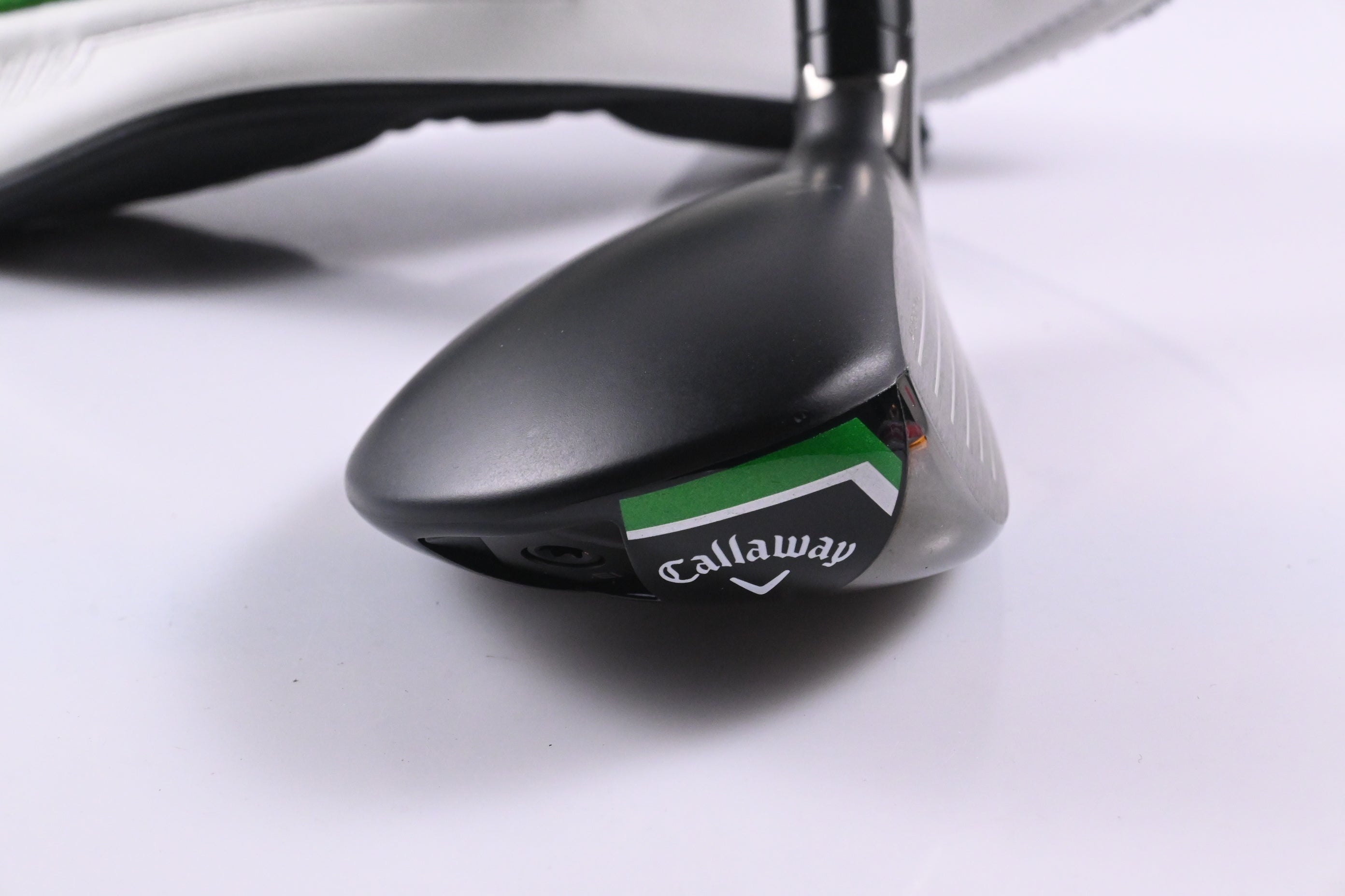 Callaway Elyte #4 Hybrid / 22 Degree / Regular Flex Denali Frost Silver 60 Shaft