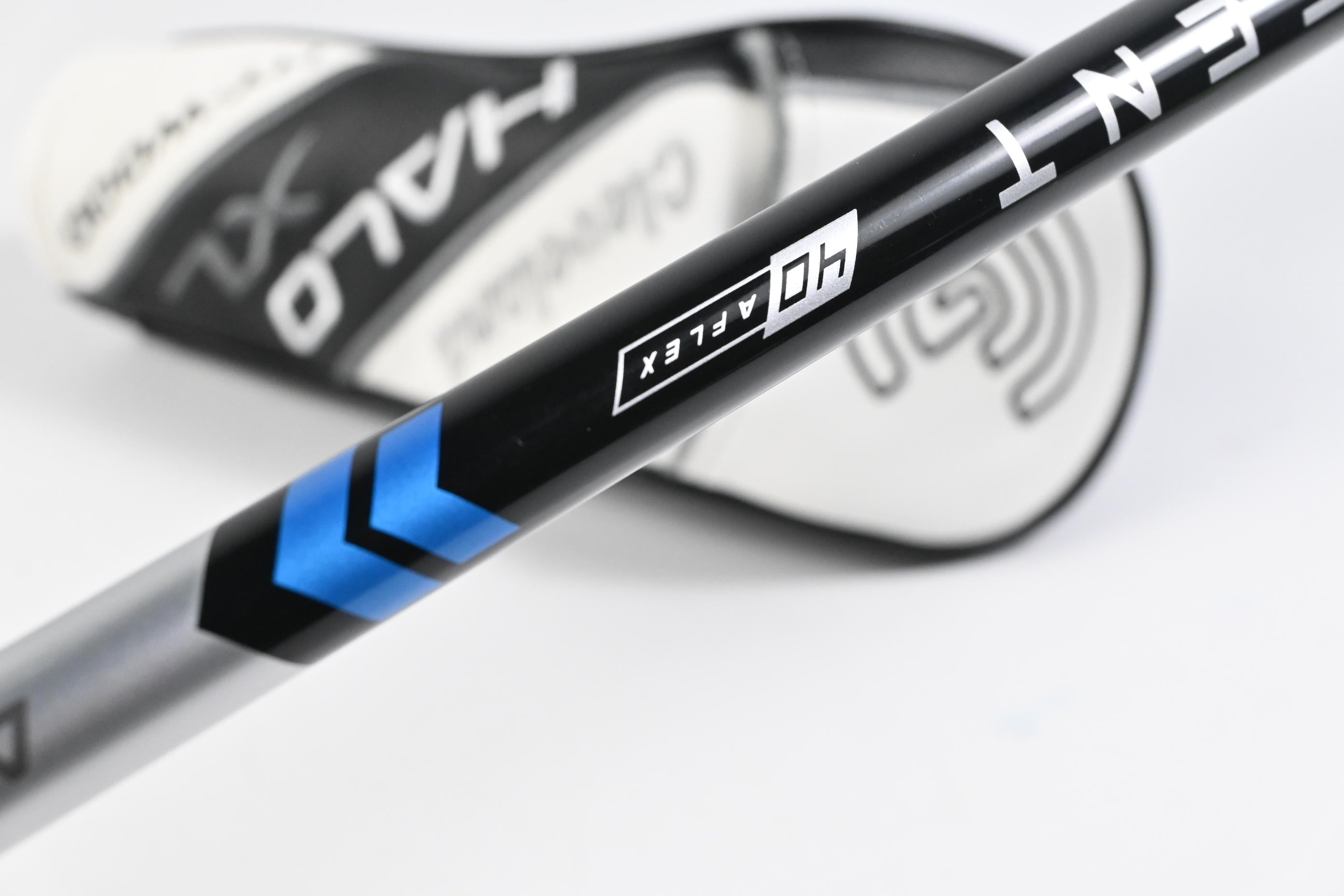 Cleveland Halo XL Hy-Wood #4 Hybrid / 20 Degree / Senior Flex Aldila Ascent 40