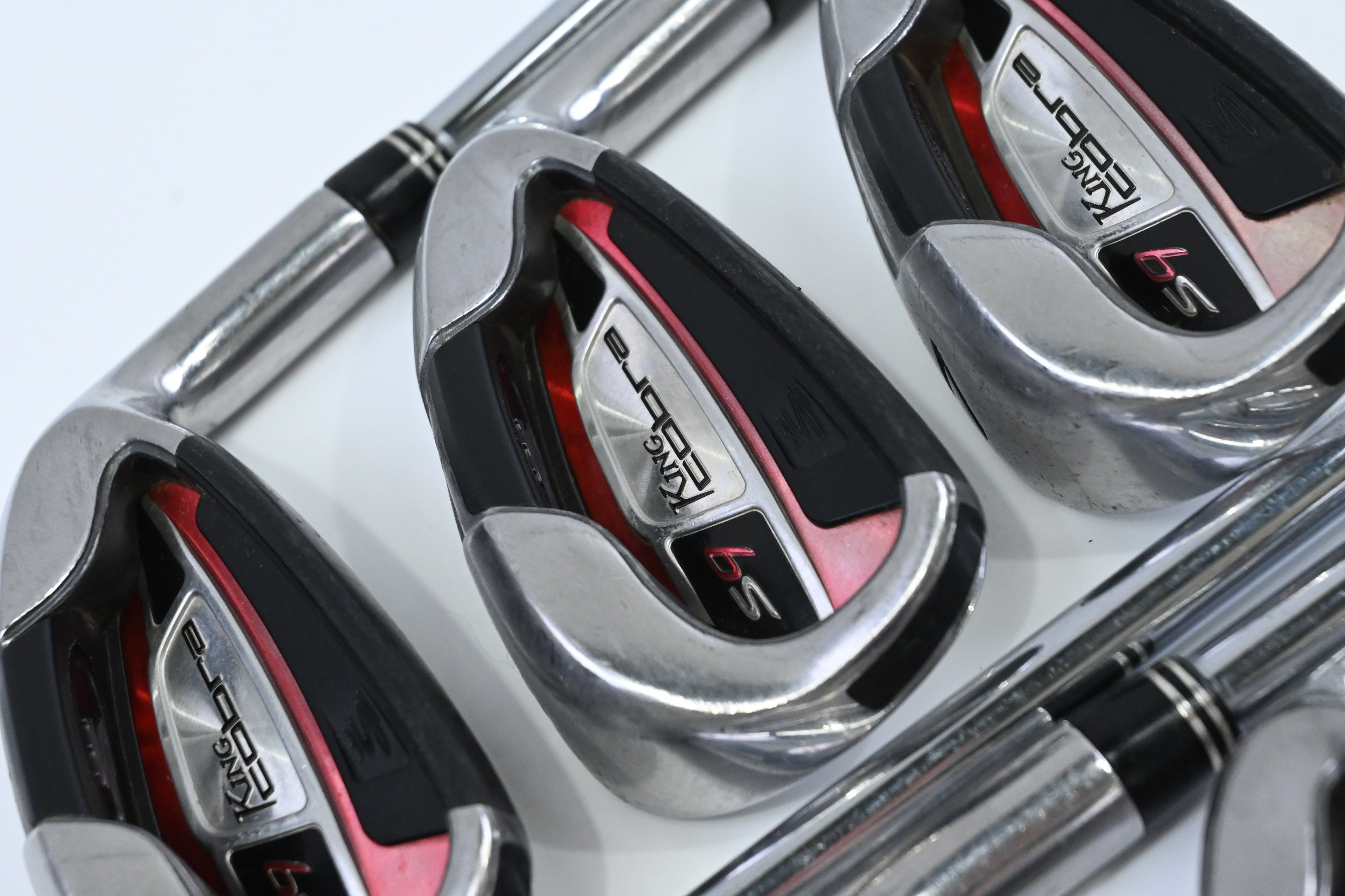 Cobra S9 Irons / 5-PW+SW / Regular Flex NS Pro 900 XH Shafts