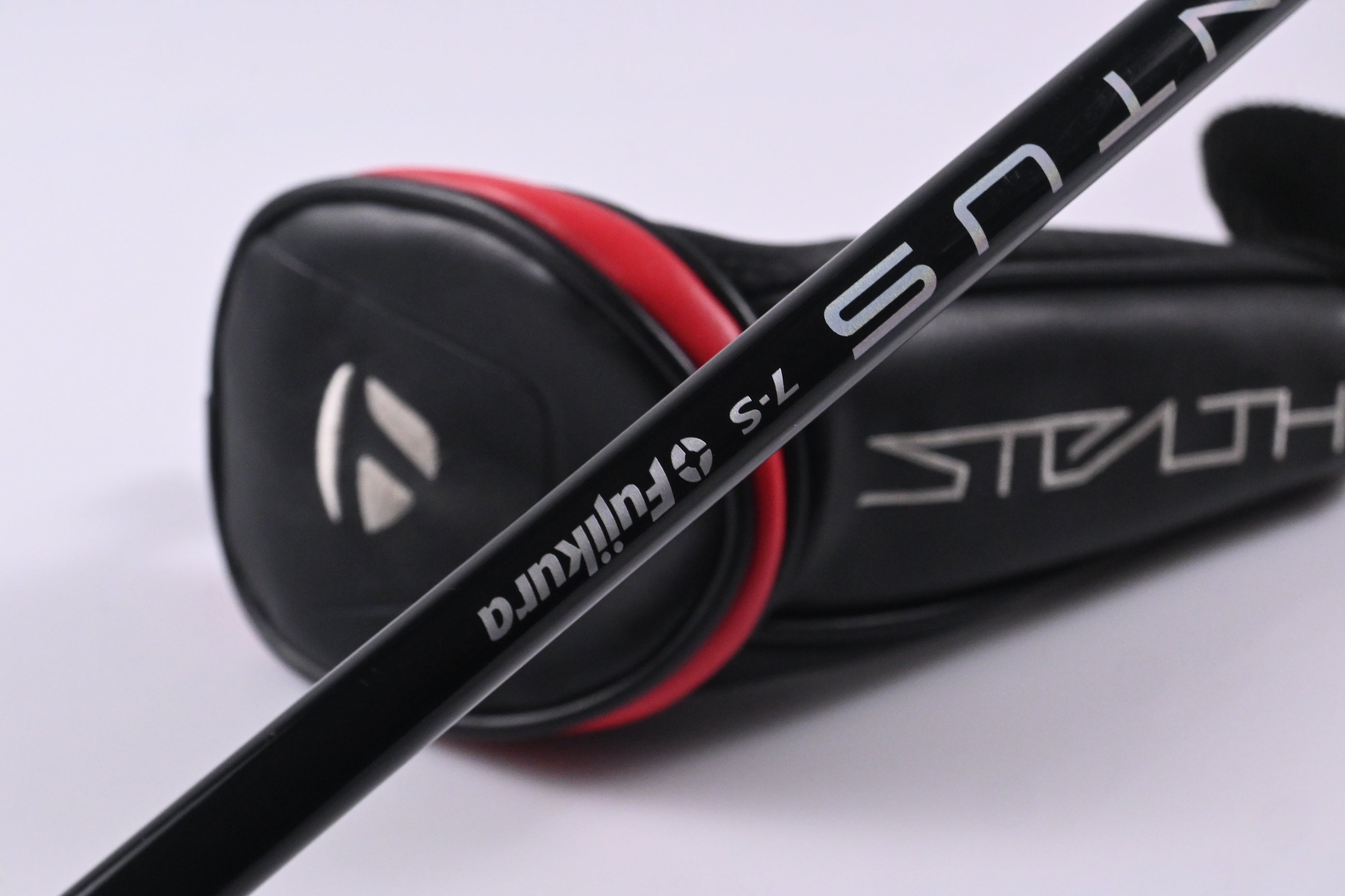 Taylormade Stealth #4 Hybrid / 22 Degree / Stiff Flex Ventus Red 7 Shaft