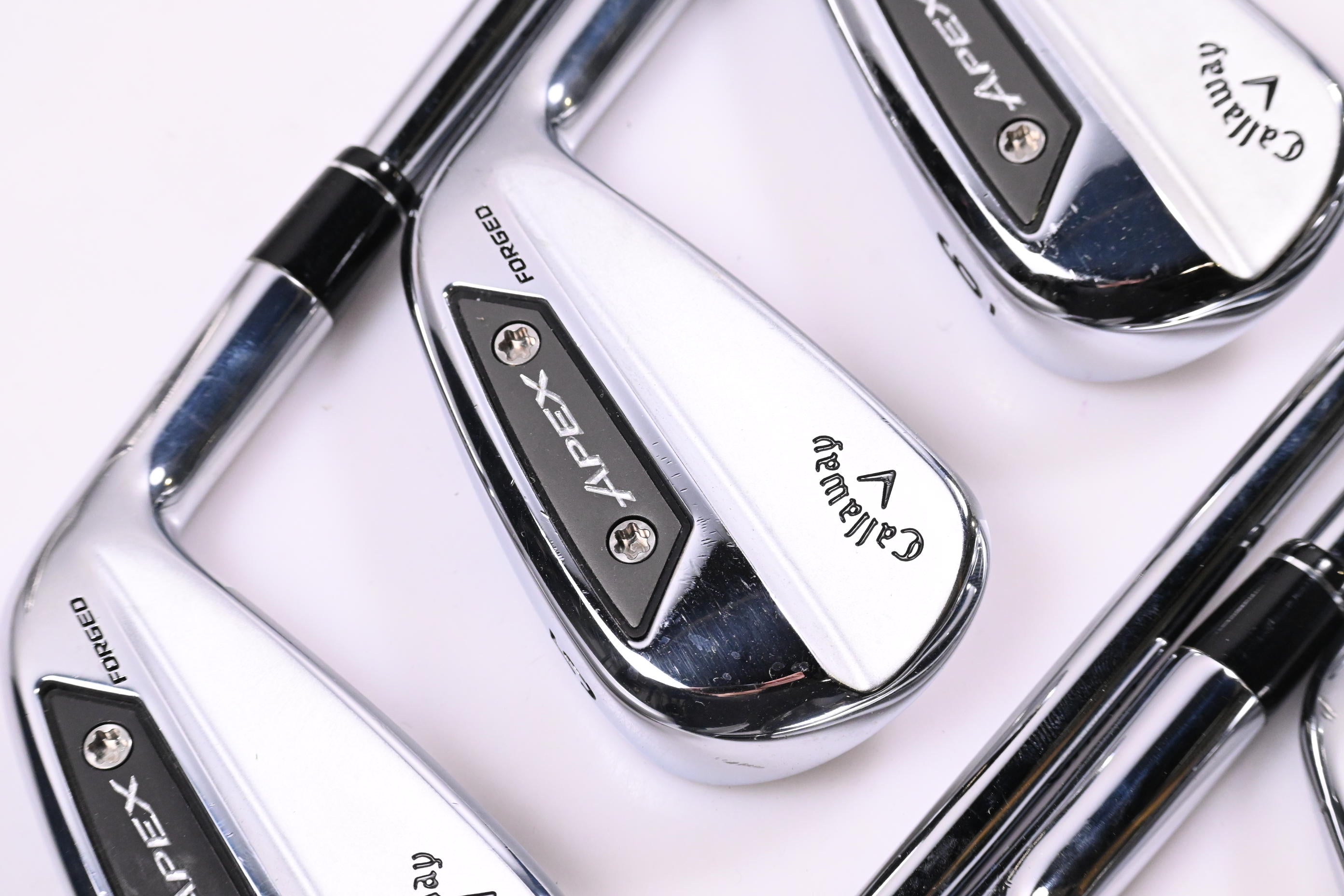 Callaway Apex Ai150 Irons / 4-PW / Regular Flex AMT Black R300 Shafts